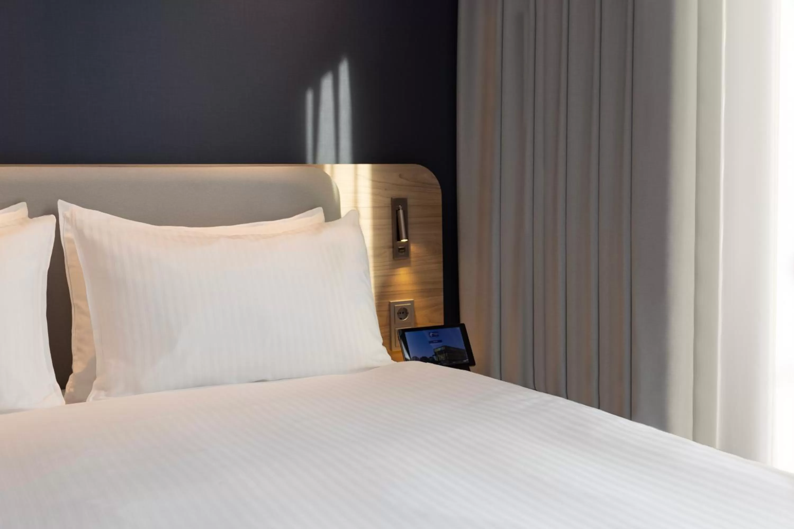 Bed in Holiday Inn Express & Suites - Deventer by IHG