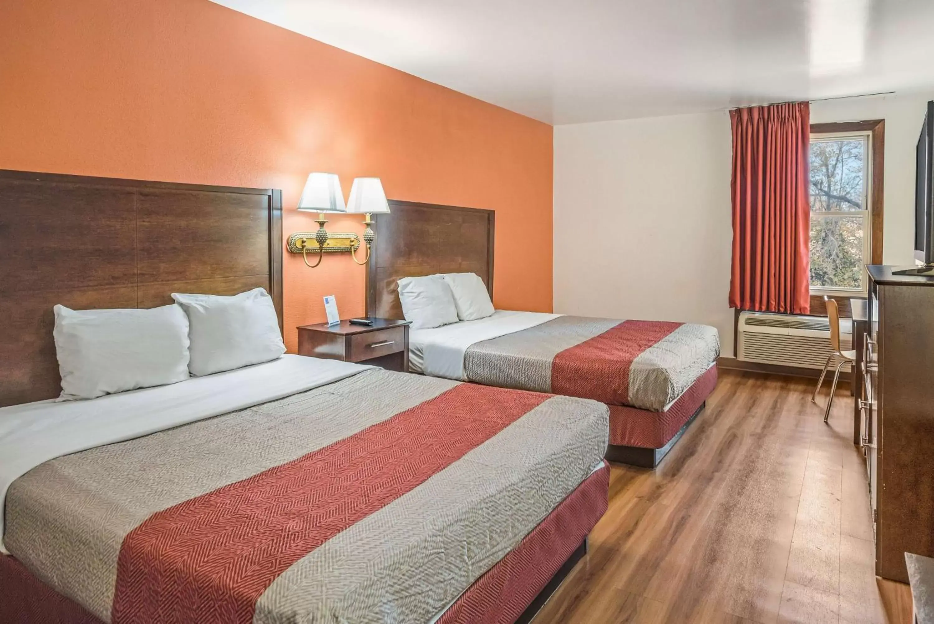 Photo of the whole room, Bed in Motel 6-Levittown, PA - Bensalem Photo of the whole room, Bed in Motel 6-Levittown, PA - Bensalem