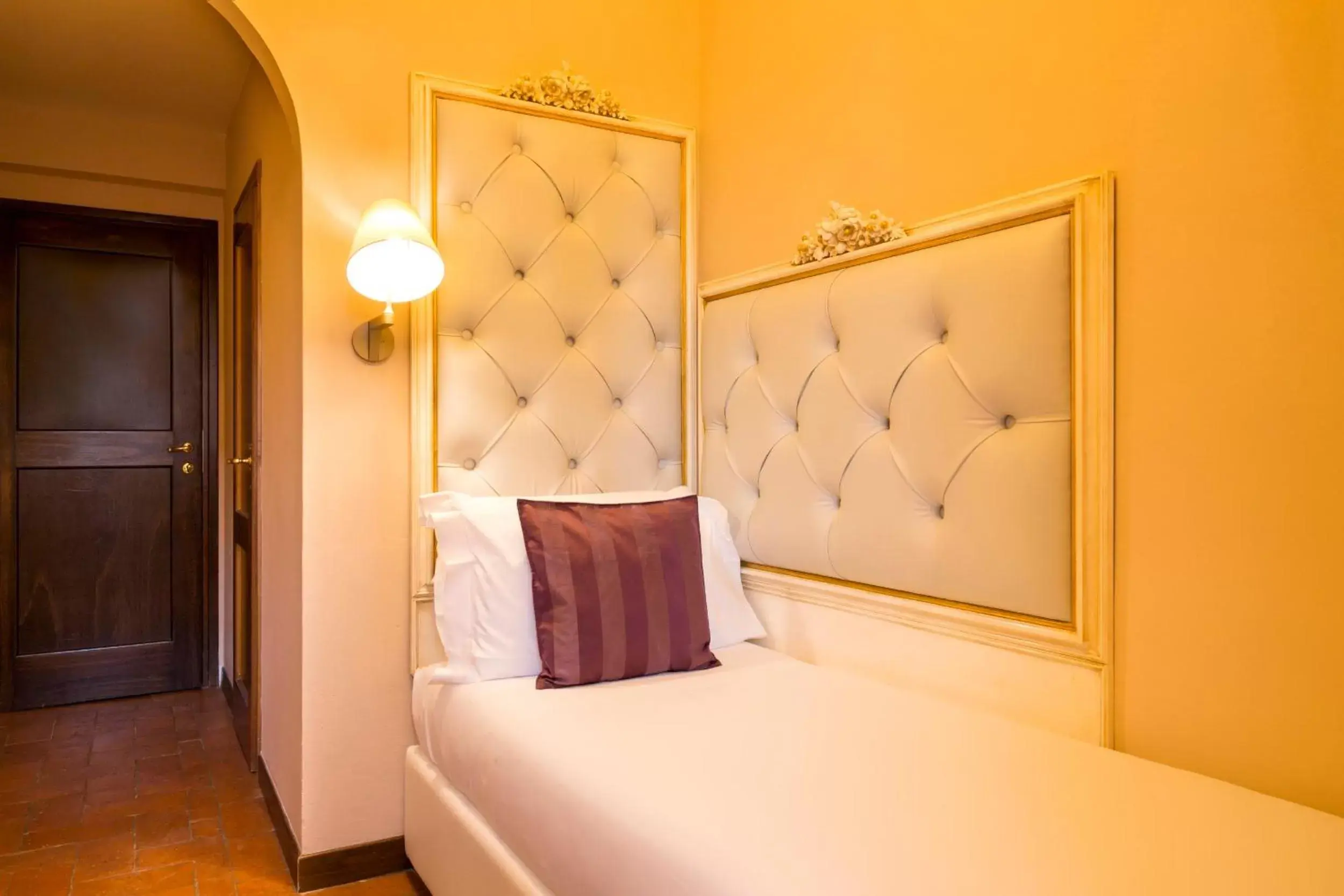 Bedroom, Bed in Art Hotel Villa Agape