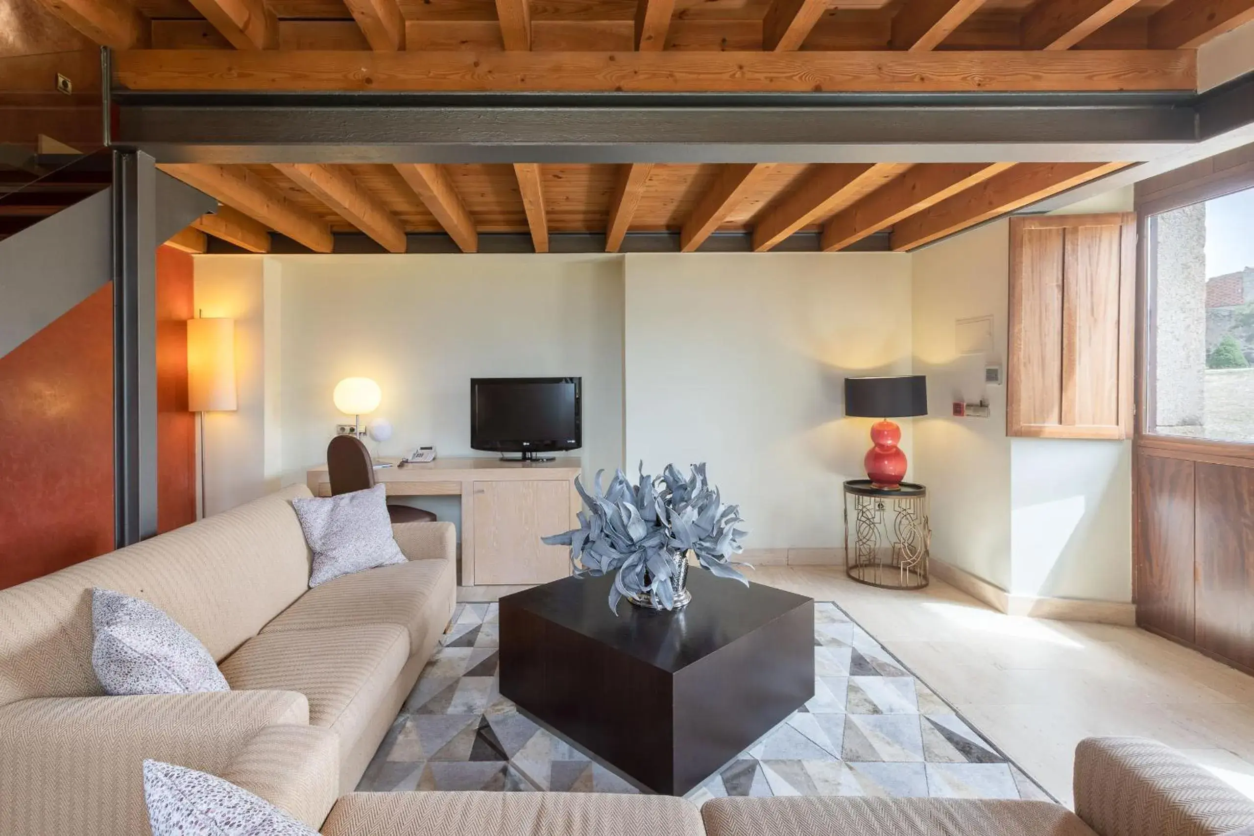 Living room, Seating Area in Izan Puerta de Gredos