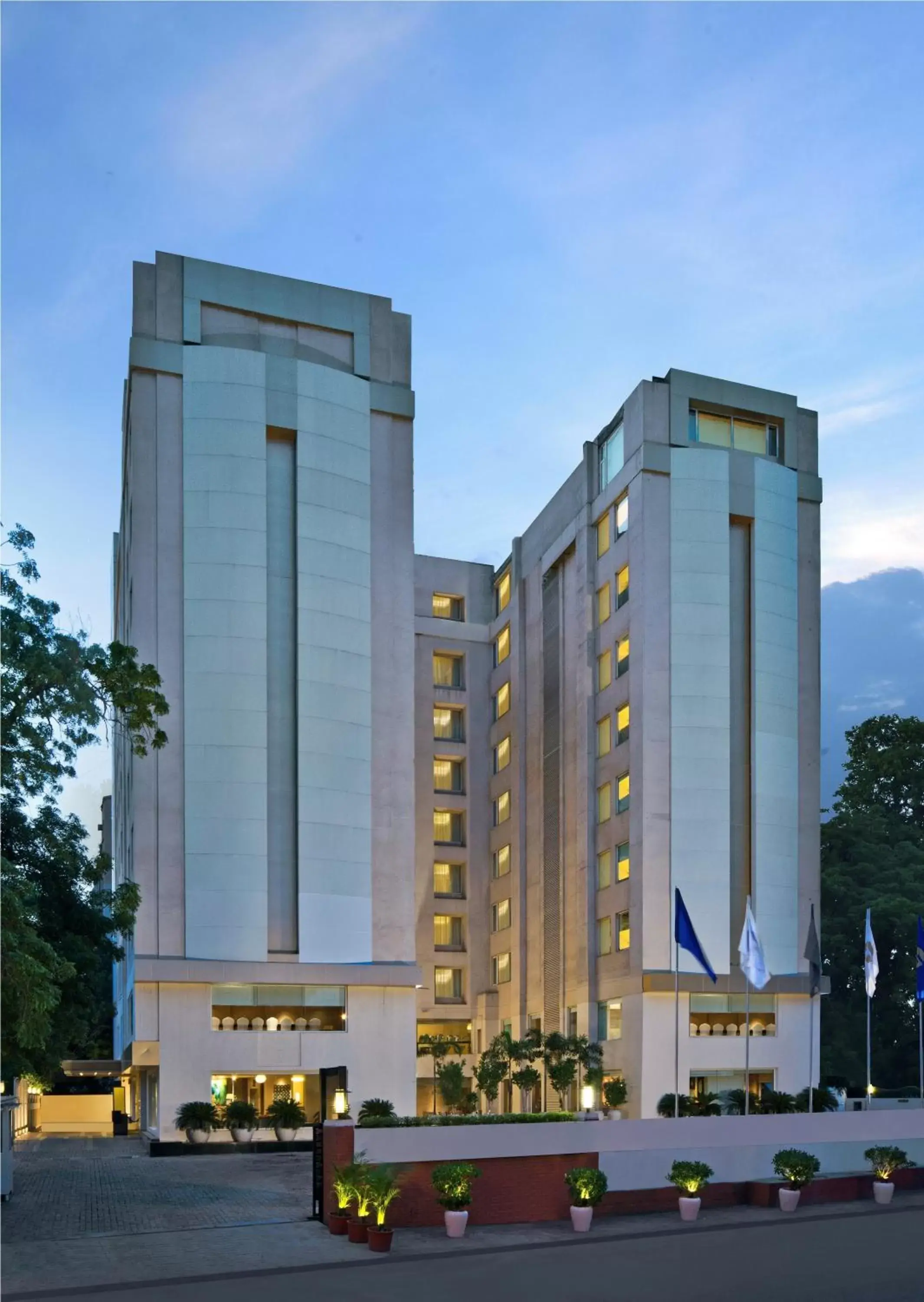 Facade/entrance in Fortune Park, Ahmedabad - Member ITC Hotels' Group Facade/entrance in Fortune Park, Ahmedabad - Member ITC Hotels' Group
