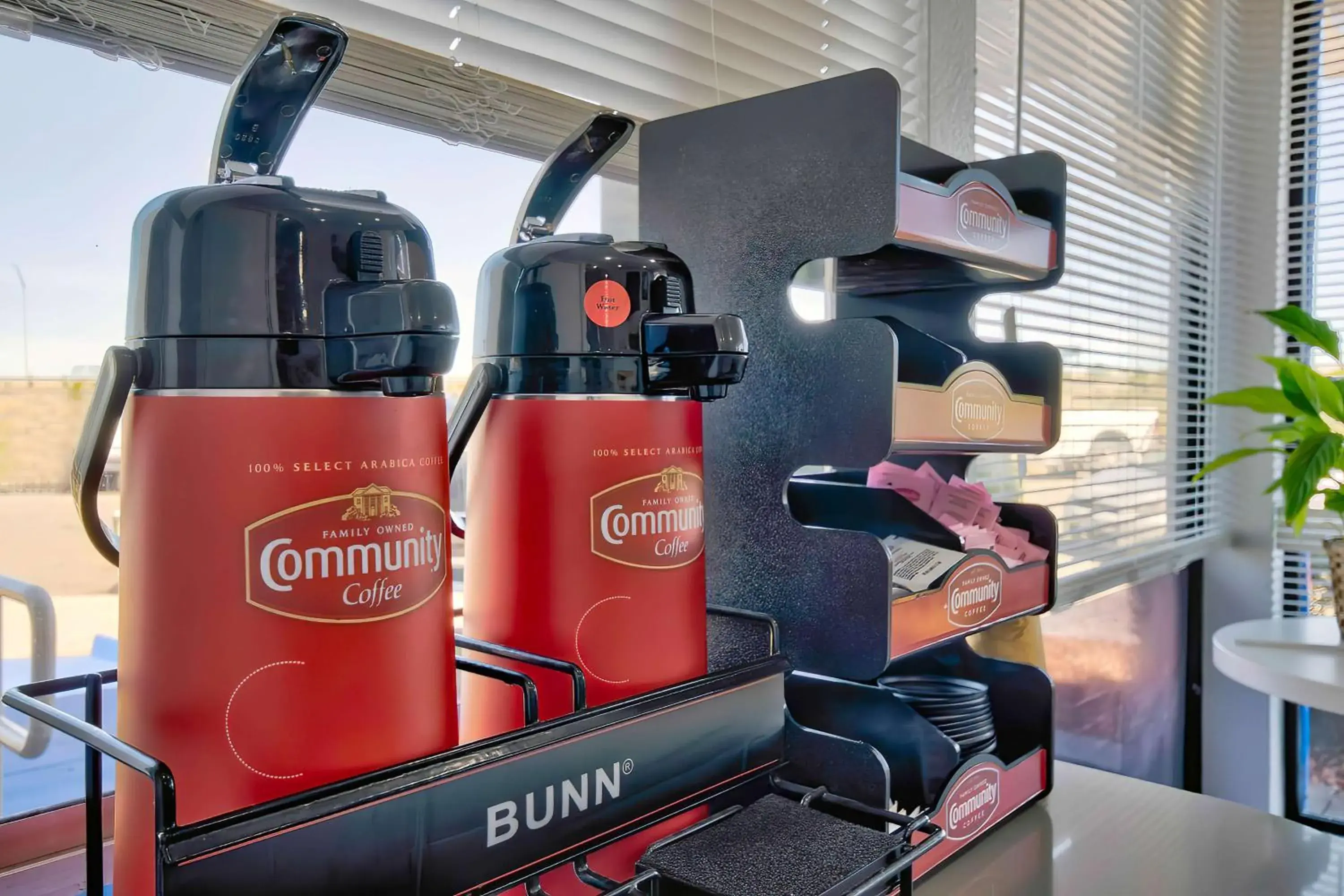 Lobby or reception in Motel 6-Vallejo, CA - Six Flags West Lobby or reception in Motel 6-Vallejo, CA - Six Flags West