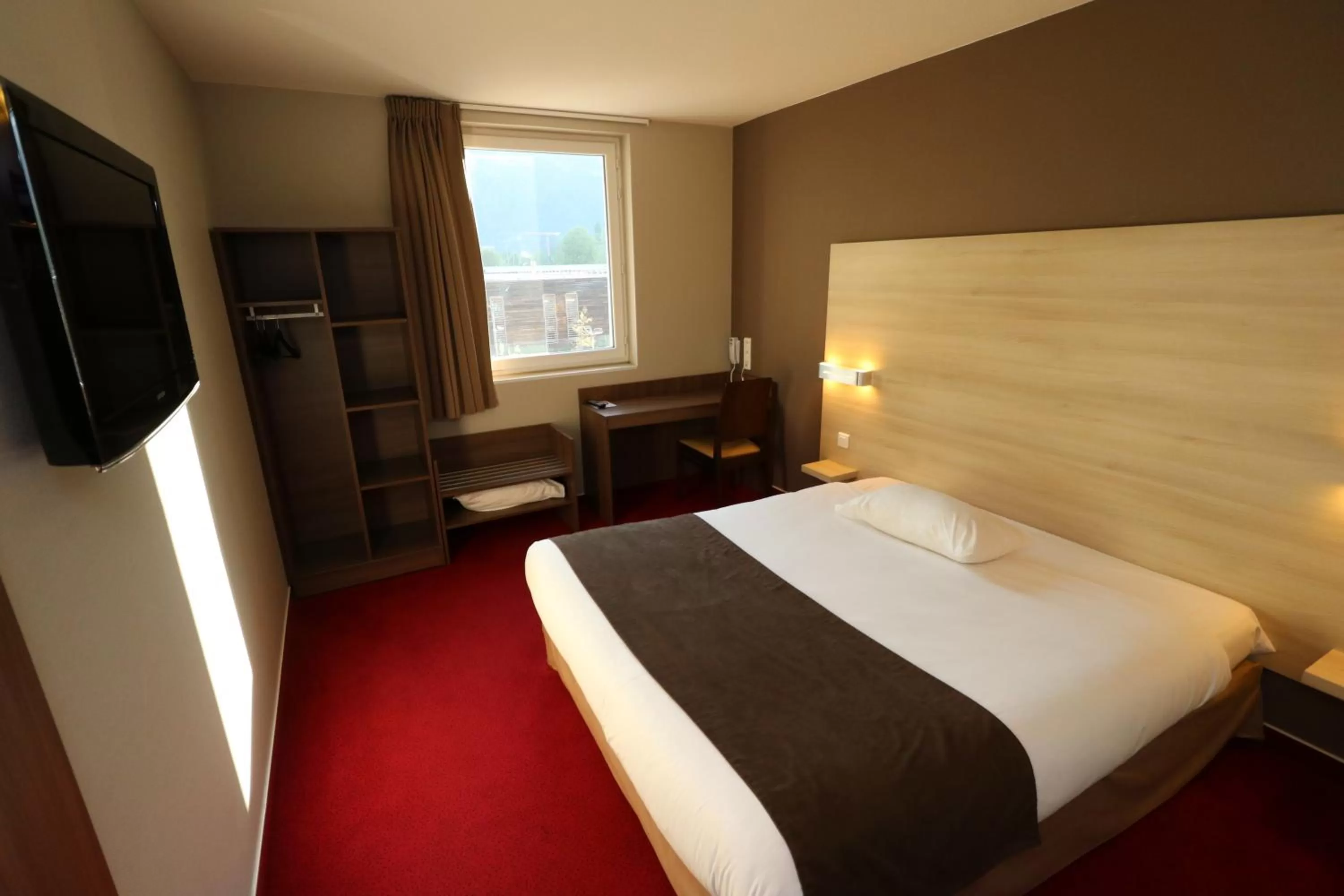 Bed in Ekho Hotel Grenoble Nord Saint Egrève