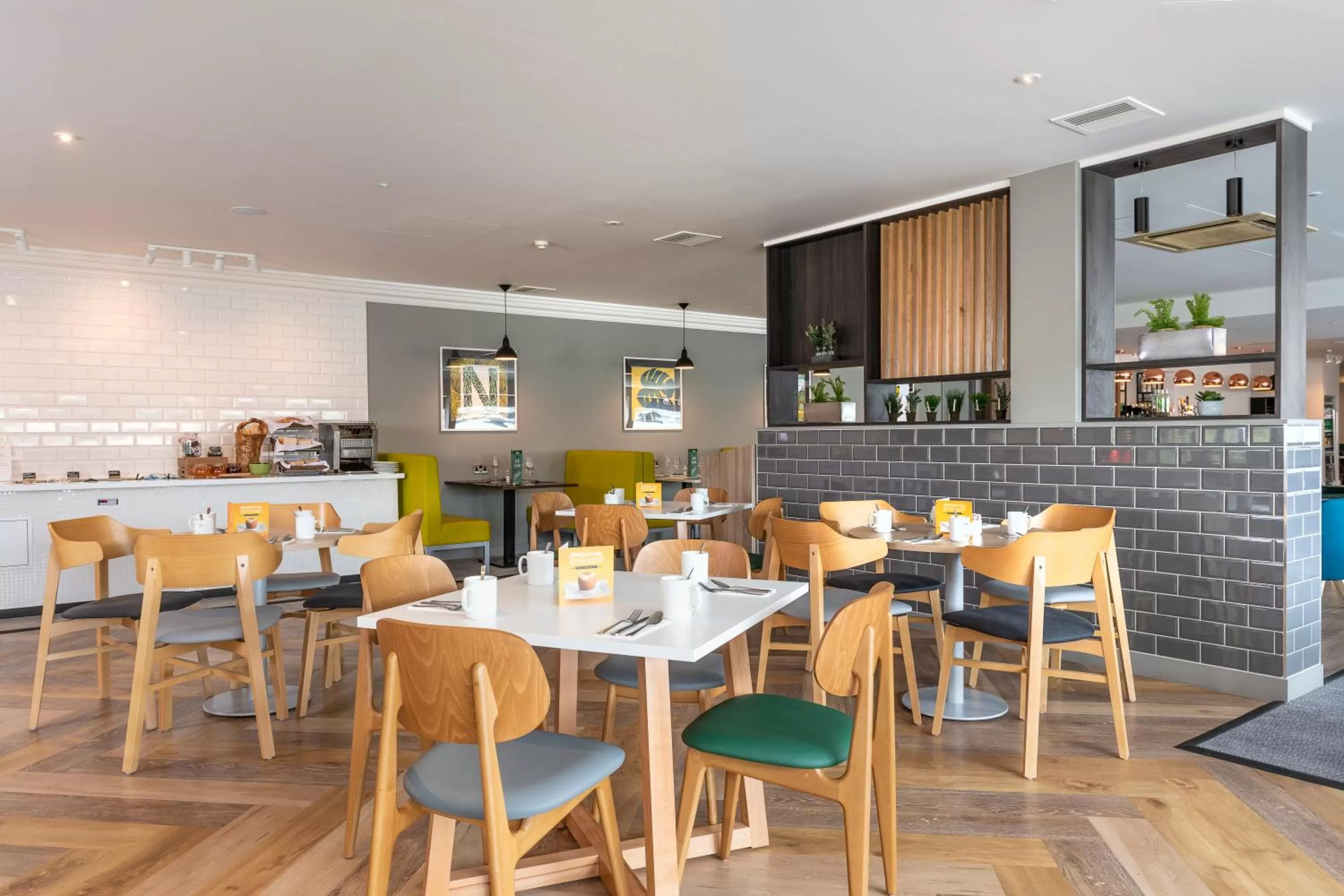 Breakfast in Holiday Inn Norwich, Ipswich Road by IHG