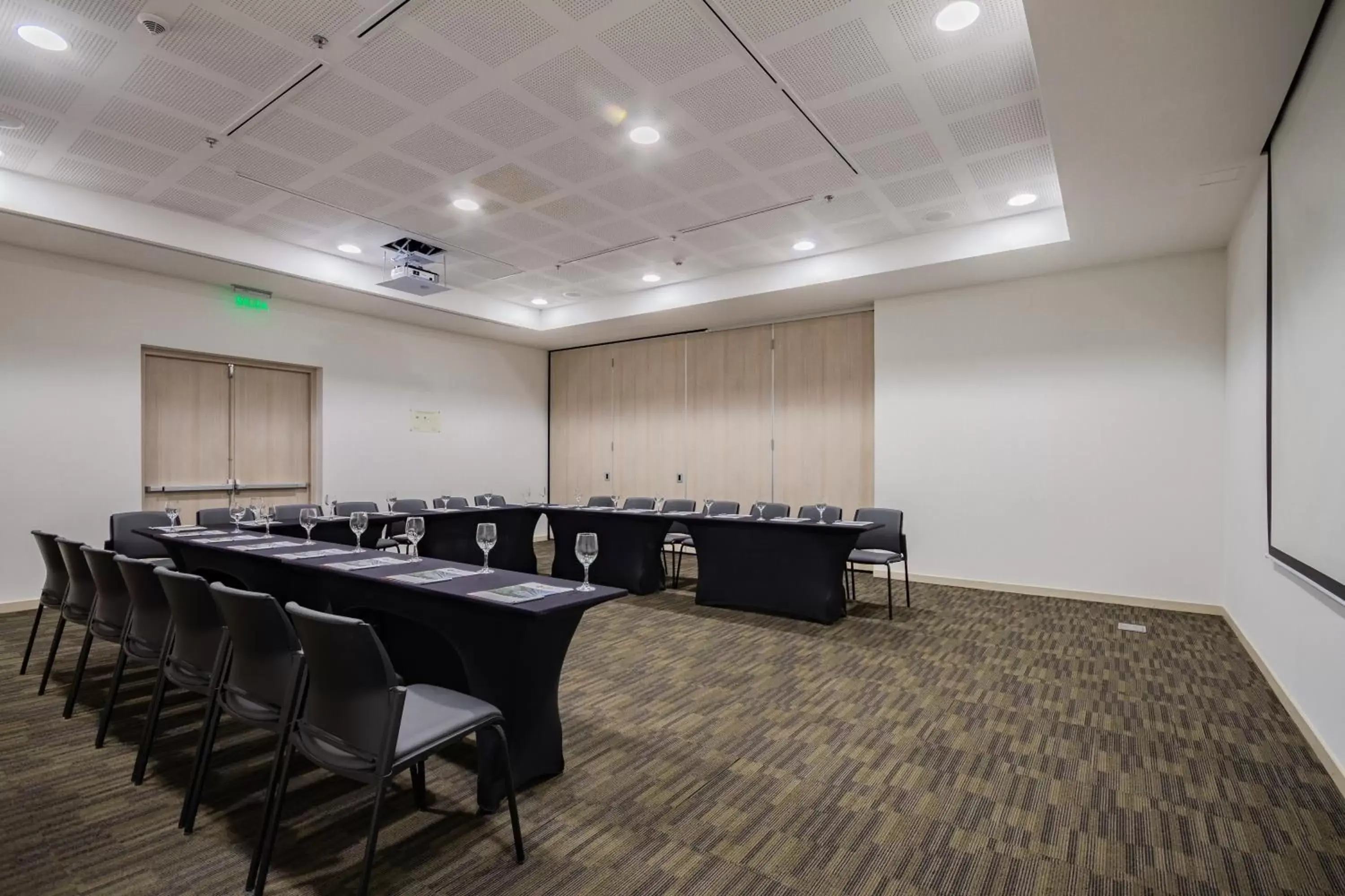 Meeting/conference room in Best Western Plus Santa Marta Hotel