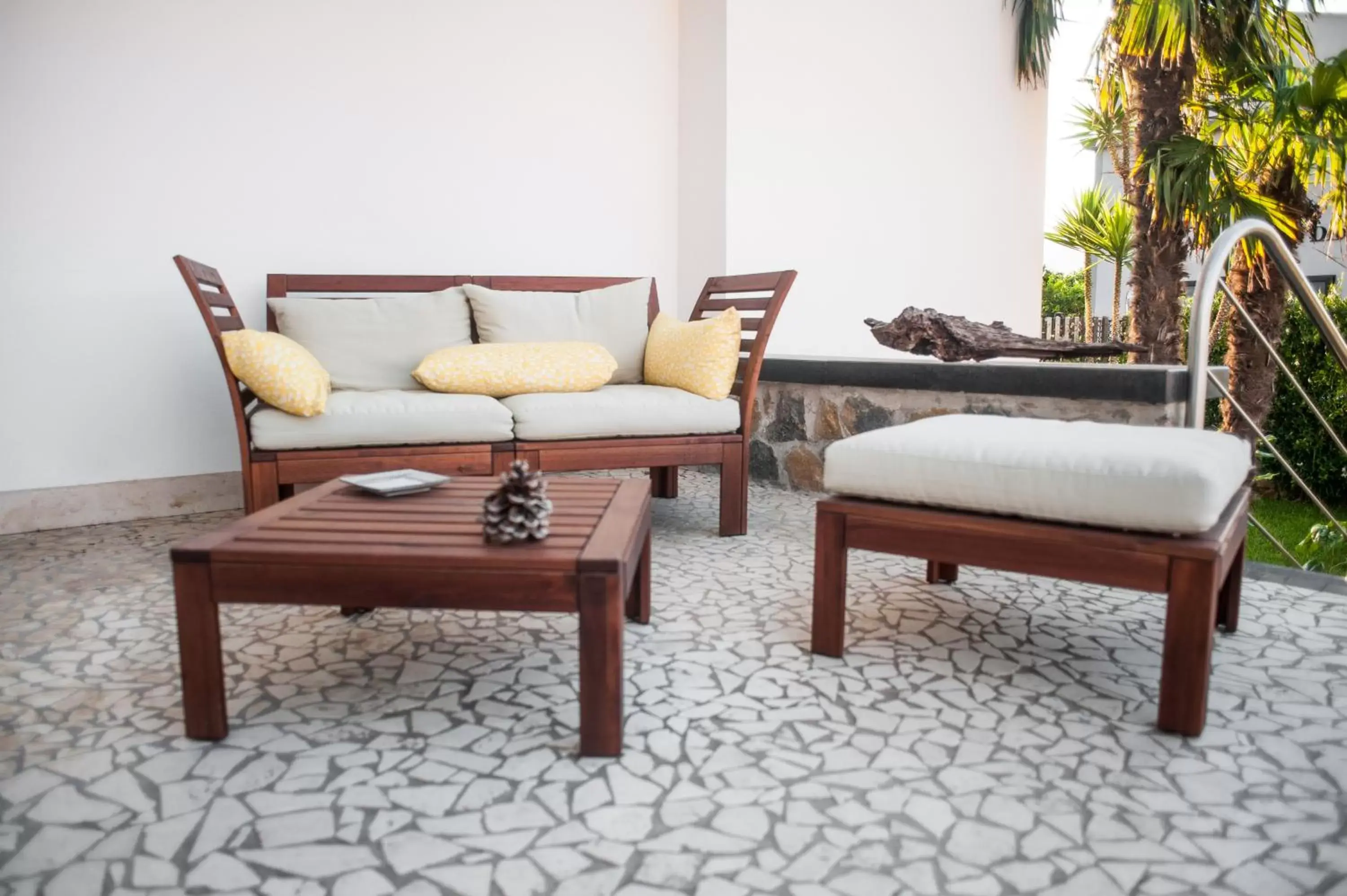 Garden, Seating Area in Pompei Suite