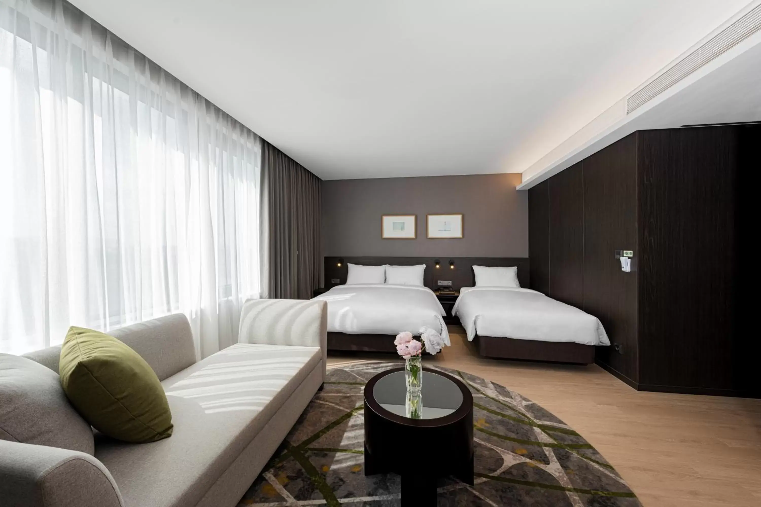 Bed in Nine Tree Premier Hotel Seoul Pangyo