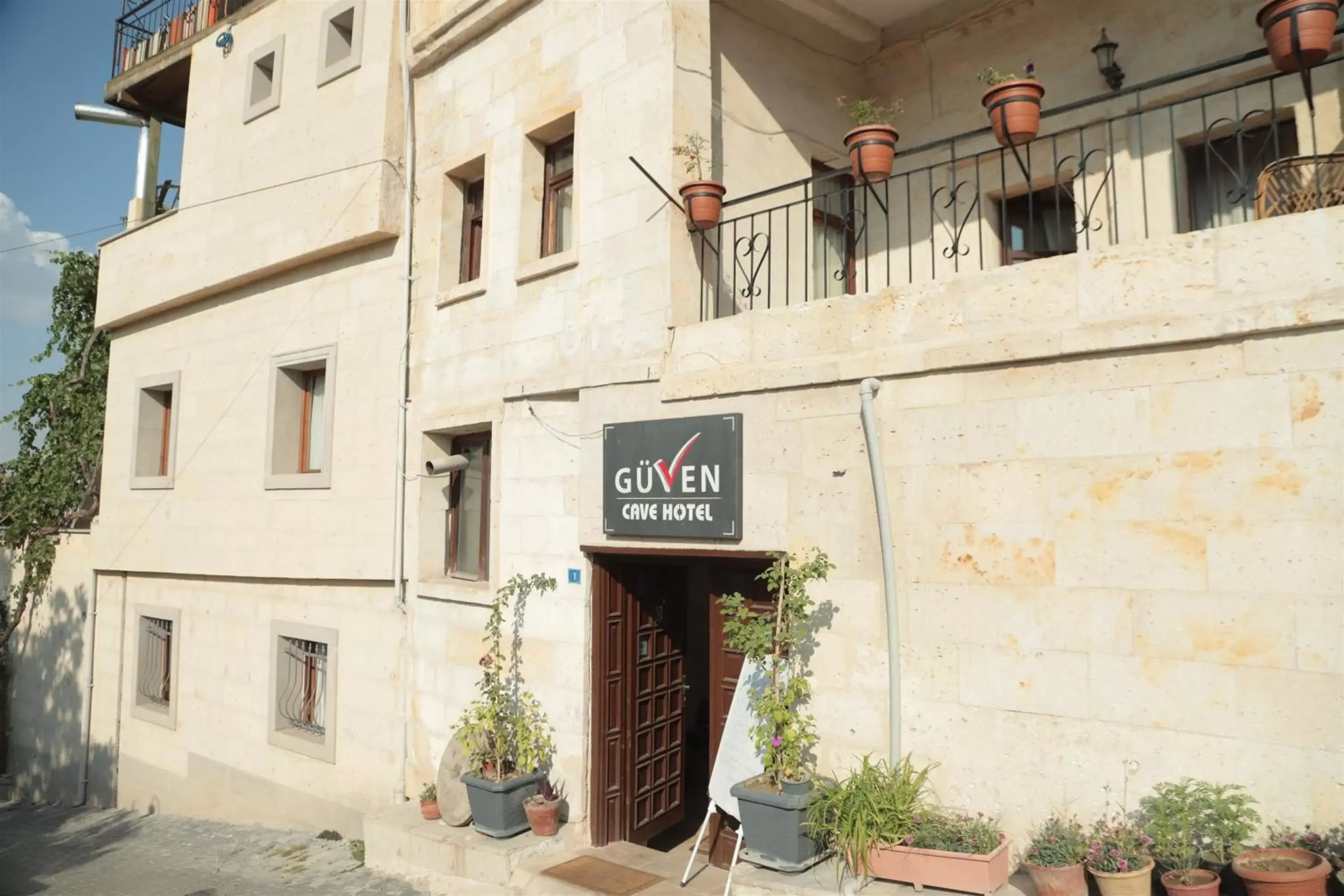 Property Building in Guven Cave Hotel