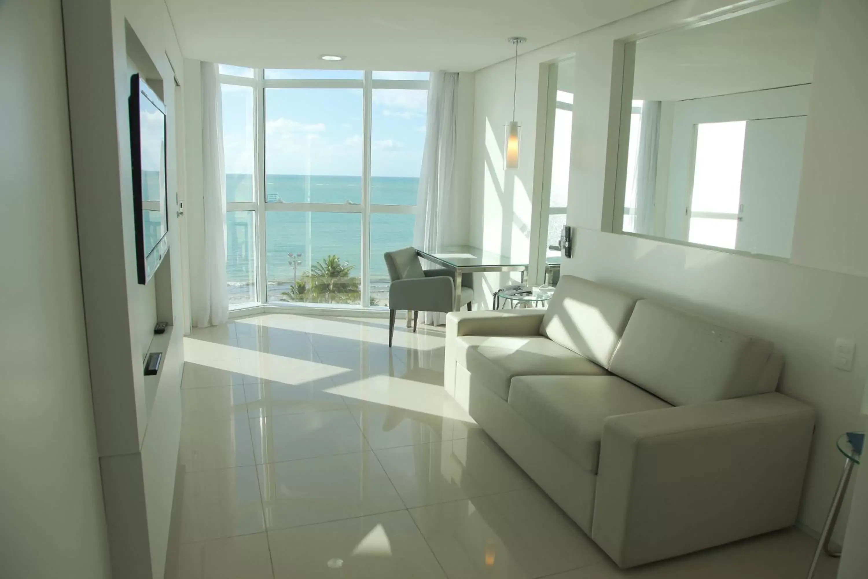 Living room, Seating Area in Hotel Brisa Praia