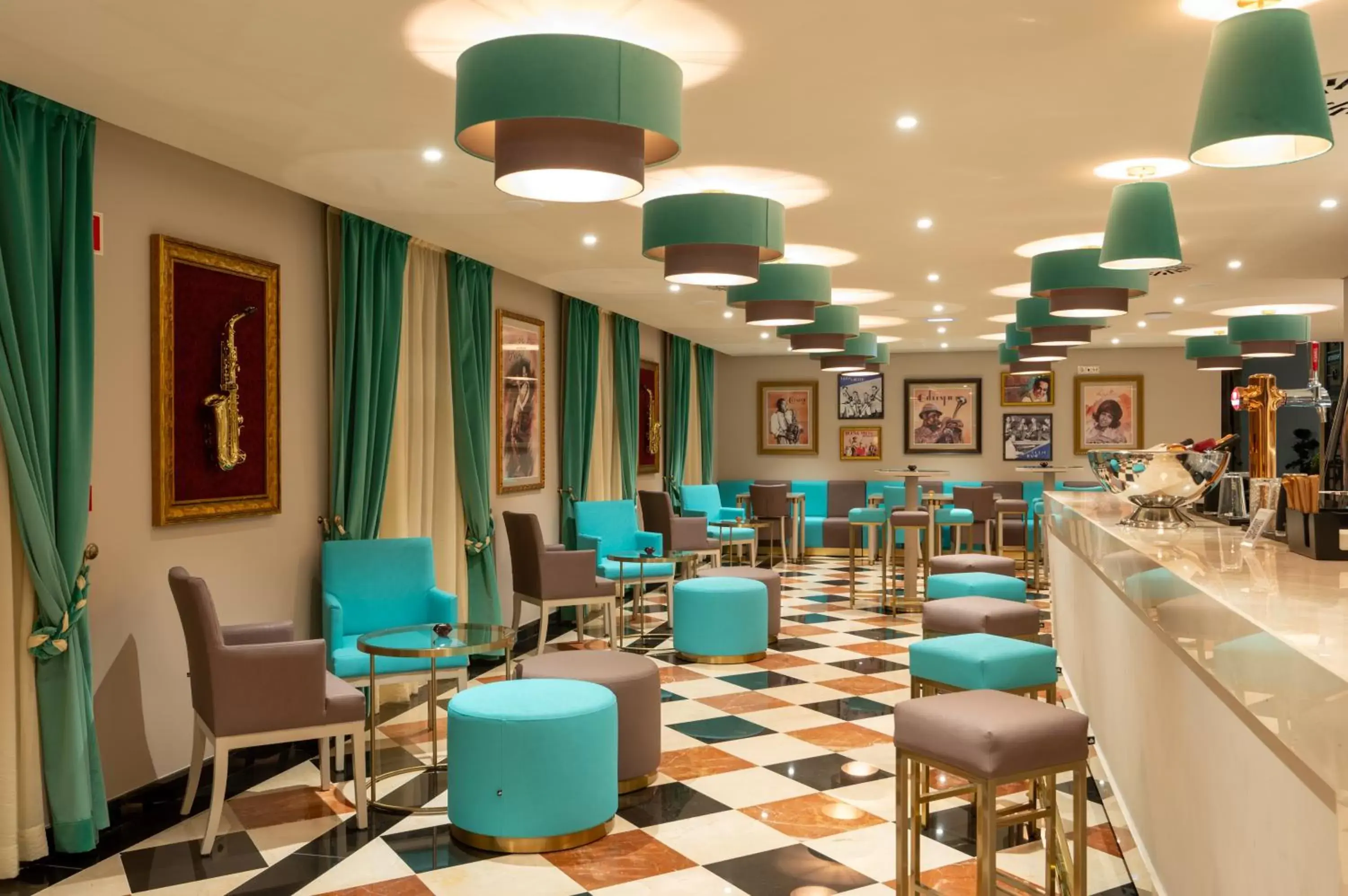 Lounge or bar in Vila Gale Collection Tomar Lounge or bar in Vila Gale Collection Tomar