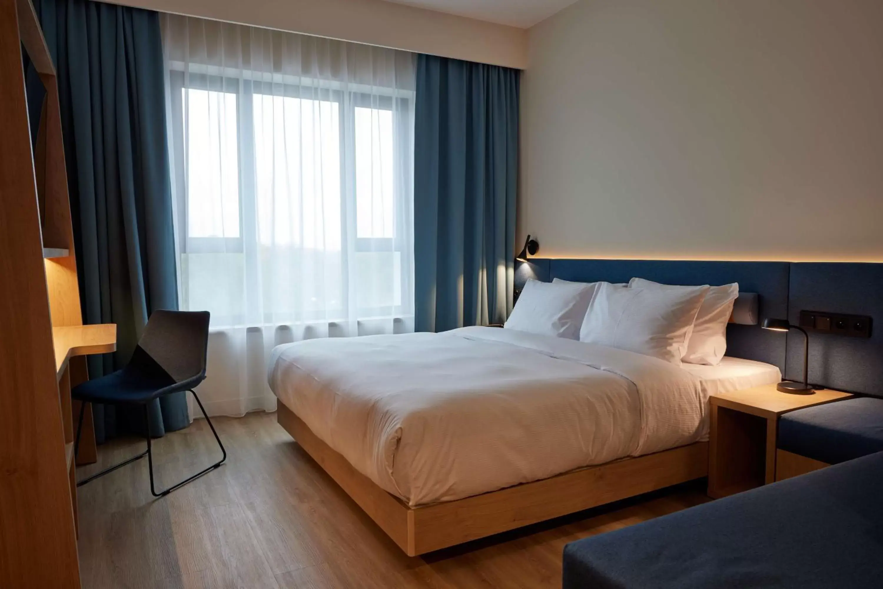 Bedroom, Bed in Hampton By Hilton Poznan Swarzedz