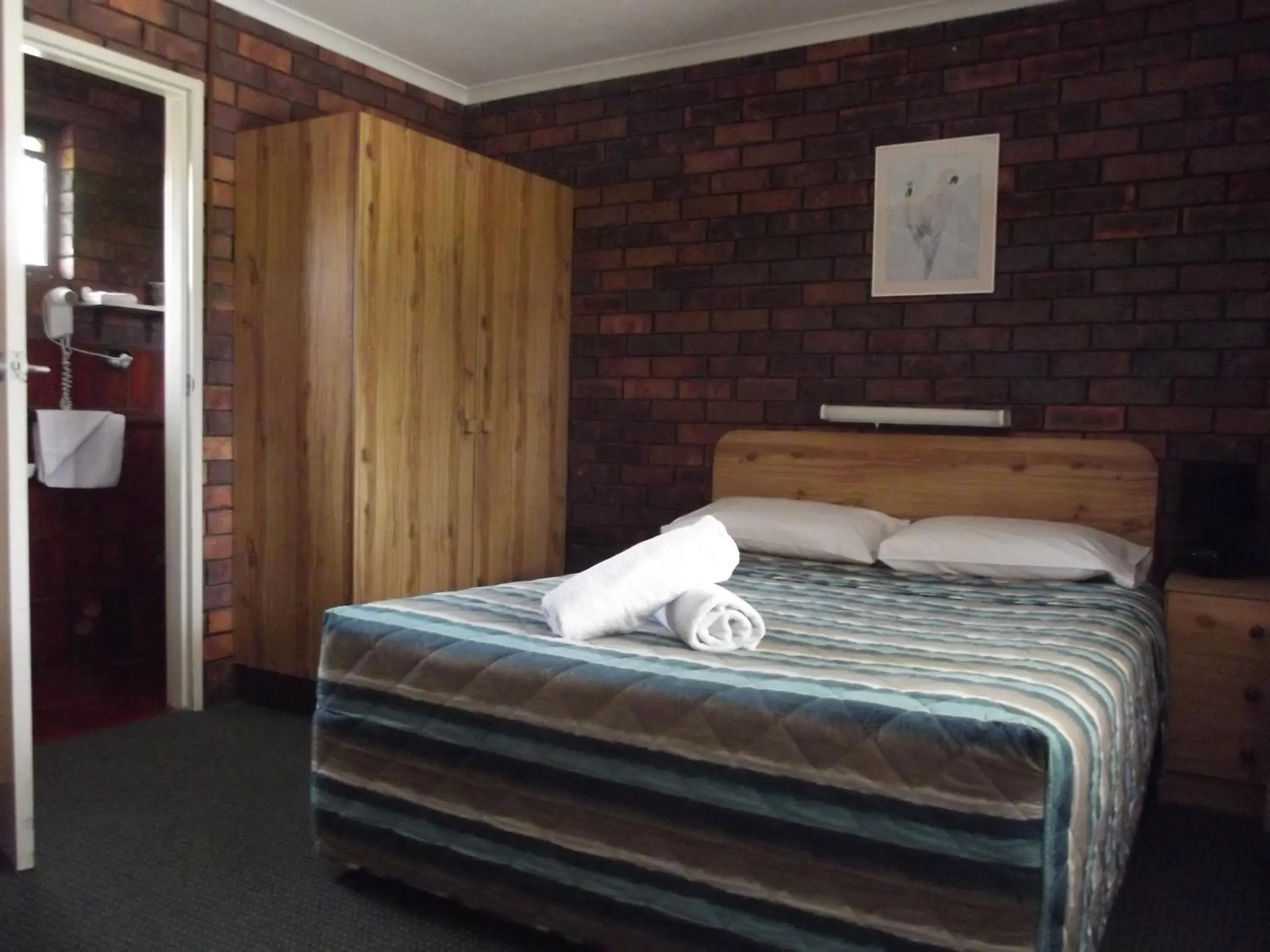 One-Bedroom Suite in Bridge Street Motor Inn One-Bedroom Suite in Bridge Street Motor Inn