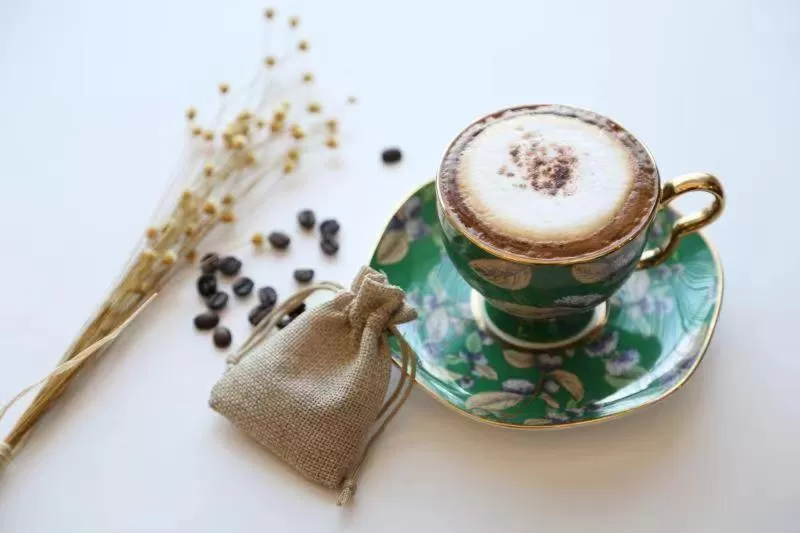 Coffee/tea facilities in Beijing Commercial Business Hotel