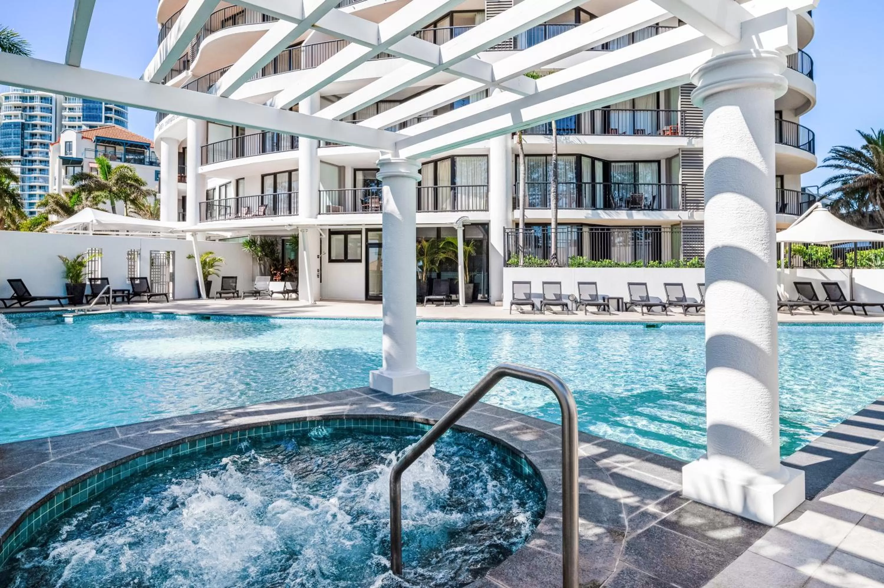 Swimming pool in Mantra Coolangatta Beach