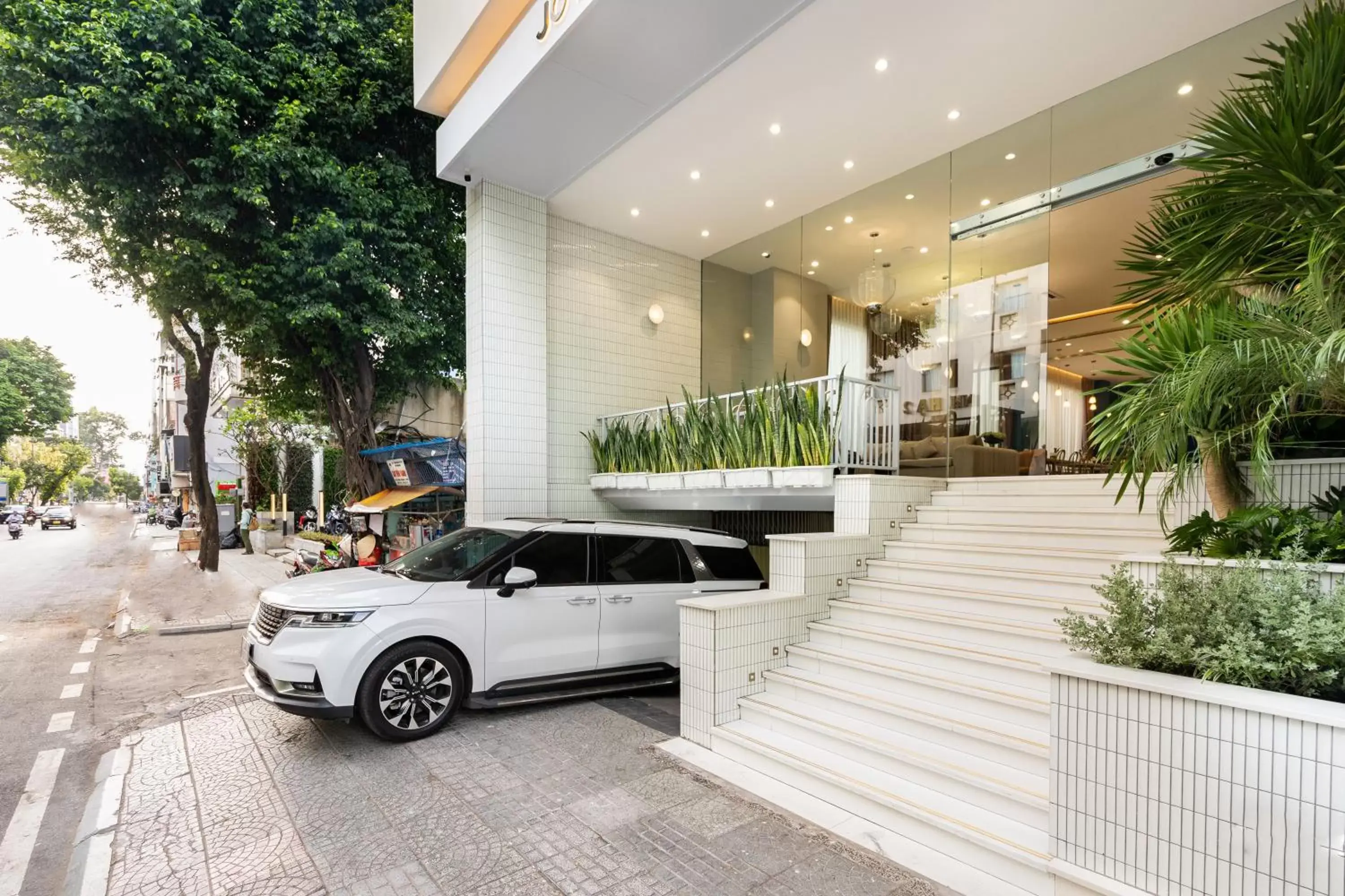 Property building in Jovia Hotel Property building in Jovia Hotel