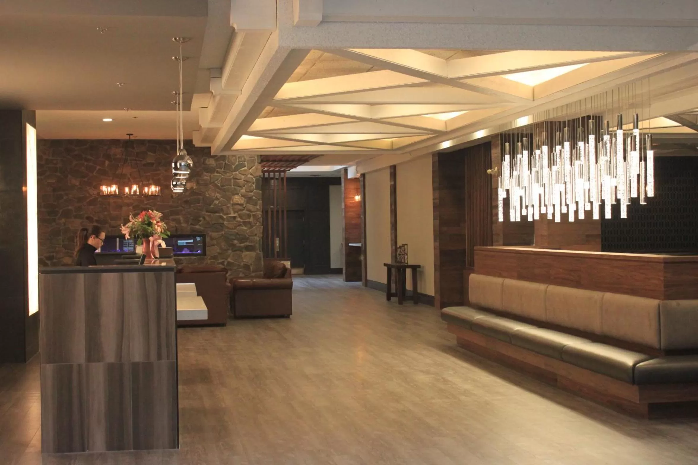 Lobby or reception in Elk + Avenue Hotel