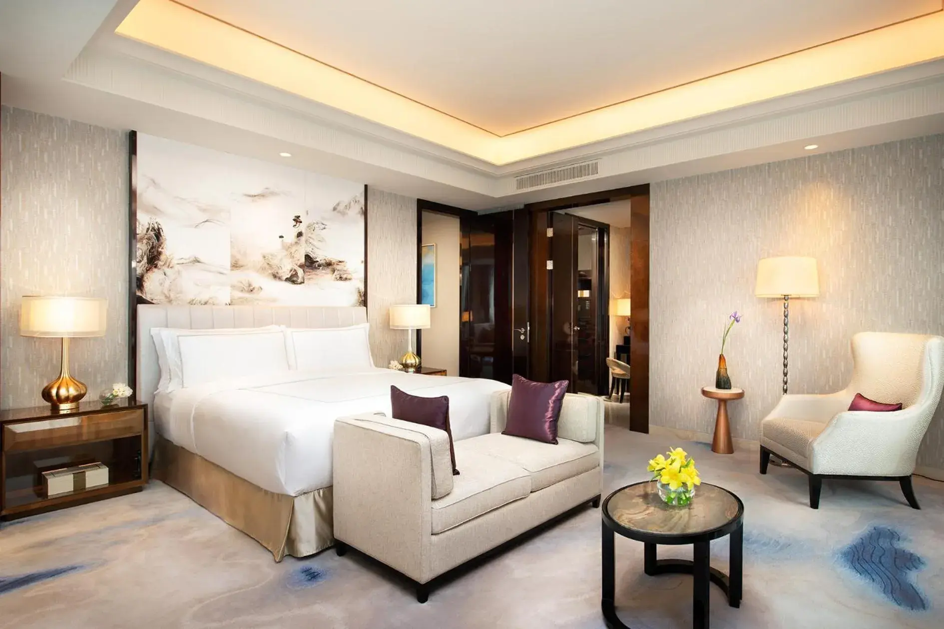 Photo of the whole room in Fairmont Chengdu