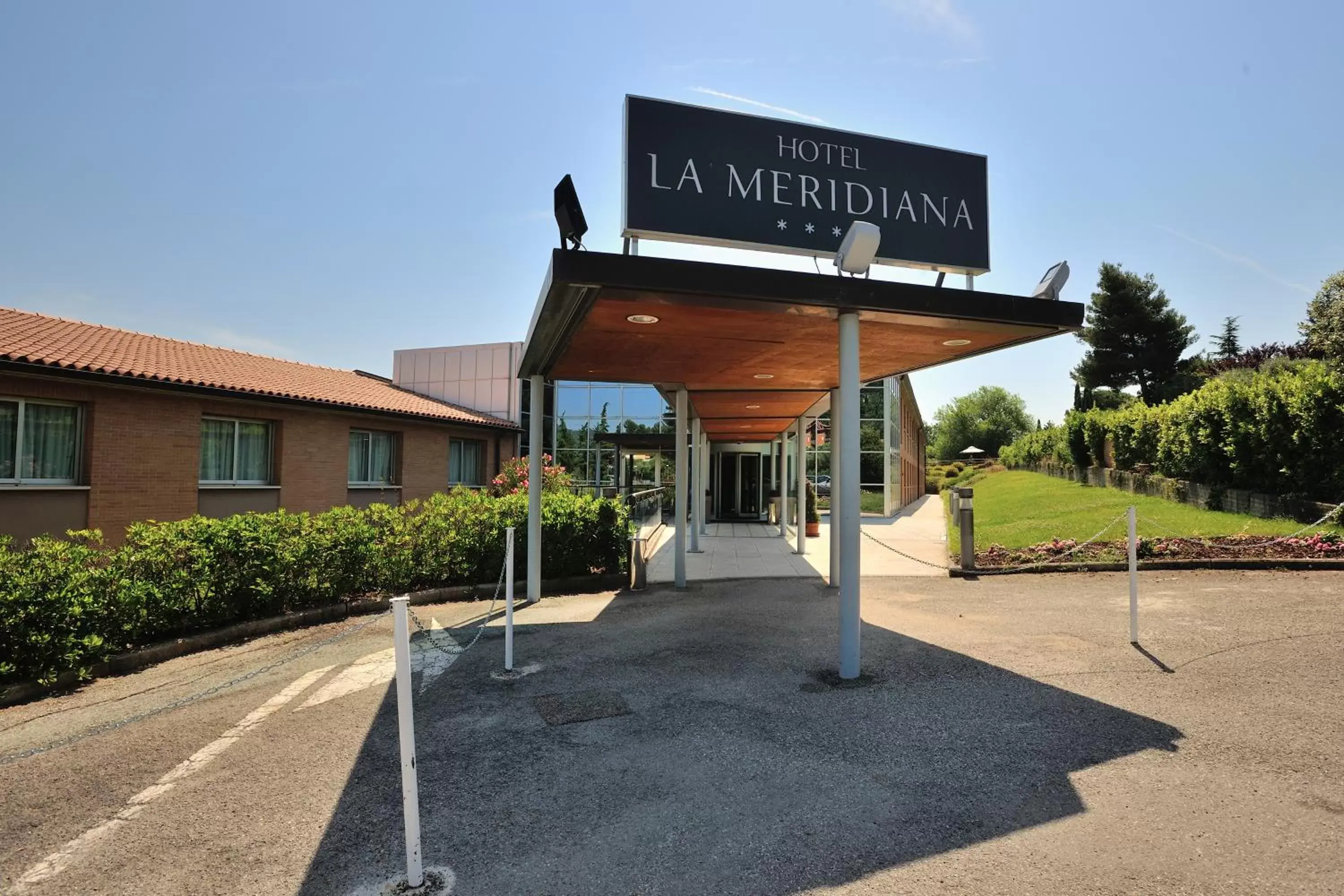 Day, Property Building in Hotel La Meridiana