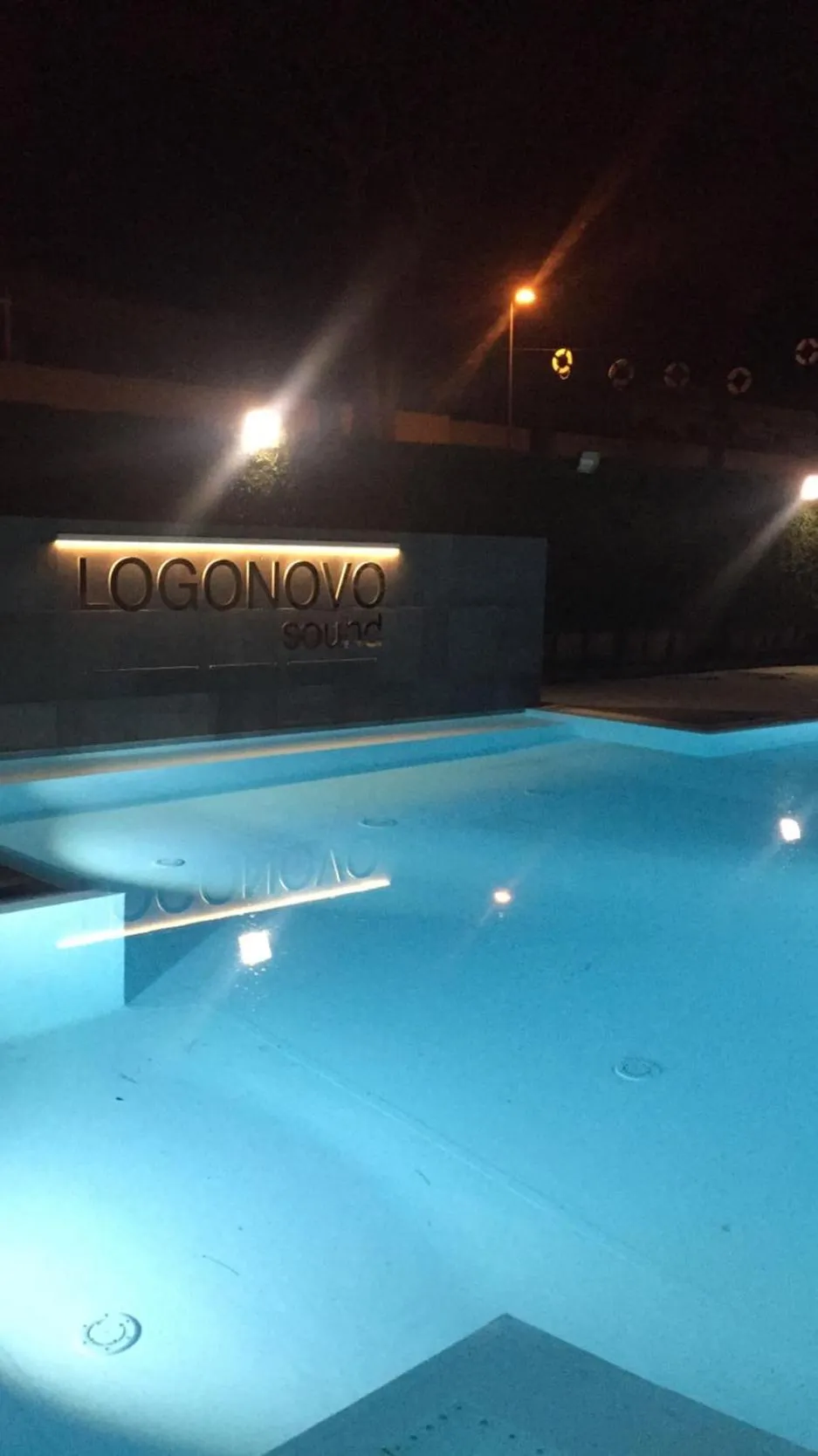 Swimming pool in Hotel Logonovo