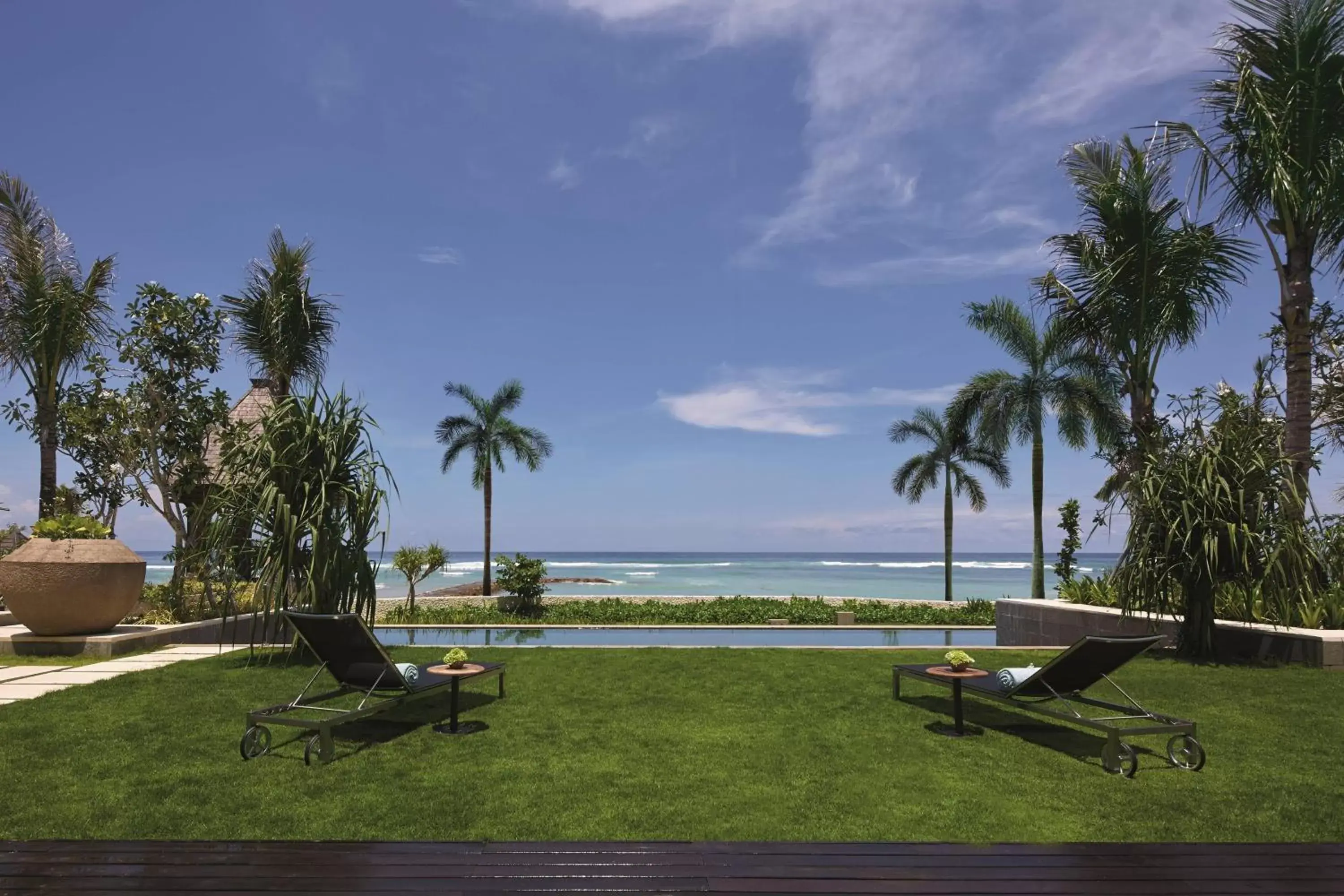 Swimming pool, Garden in The Ritz-Carlton Bali