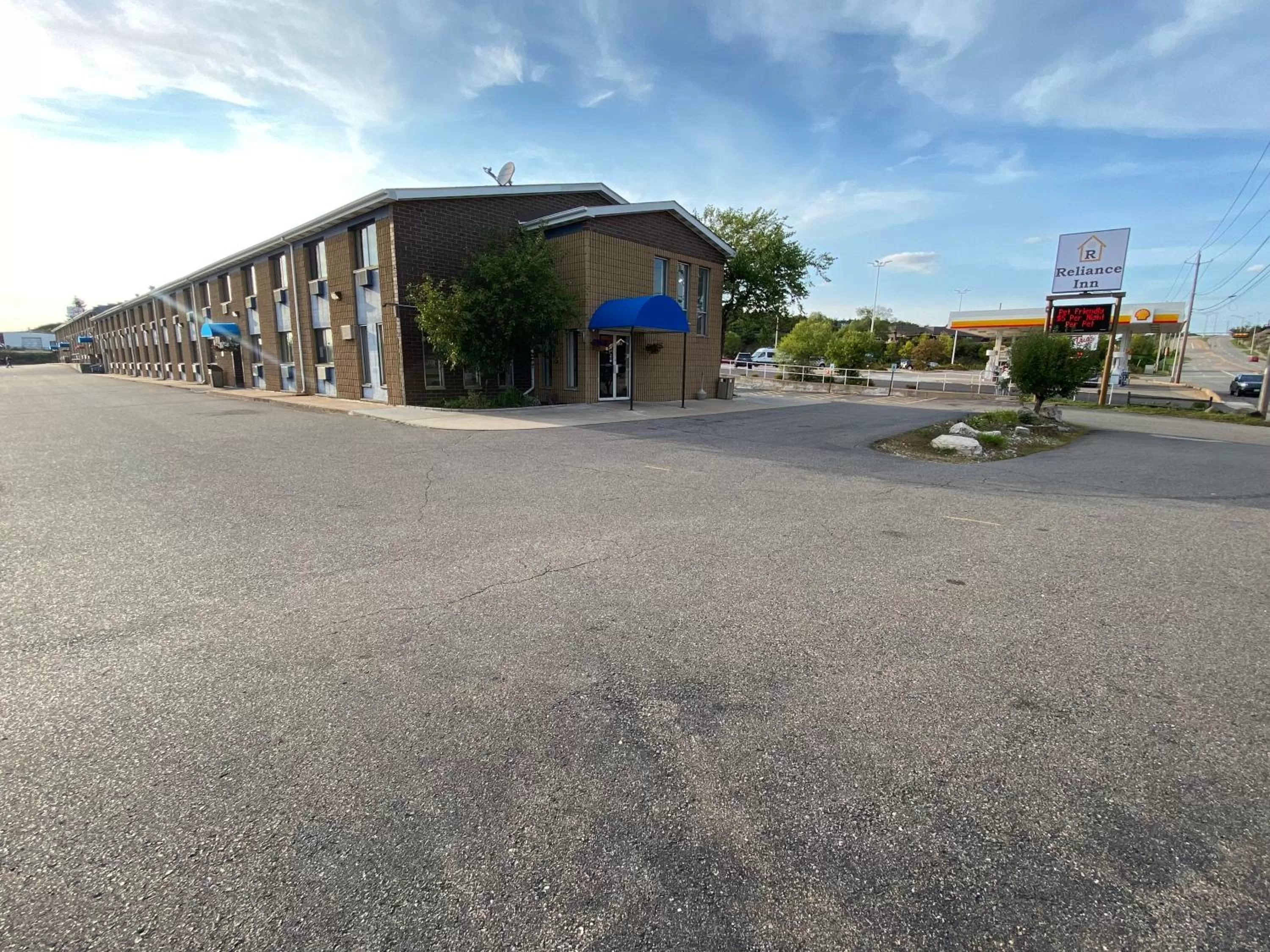 Property building in Reliance Inn