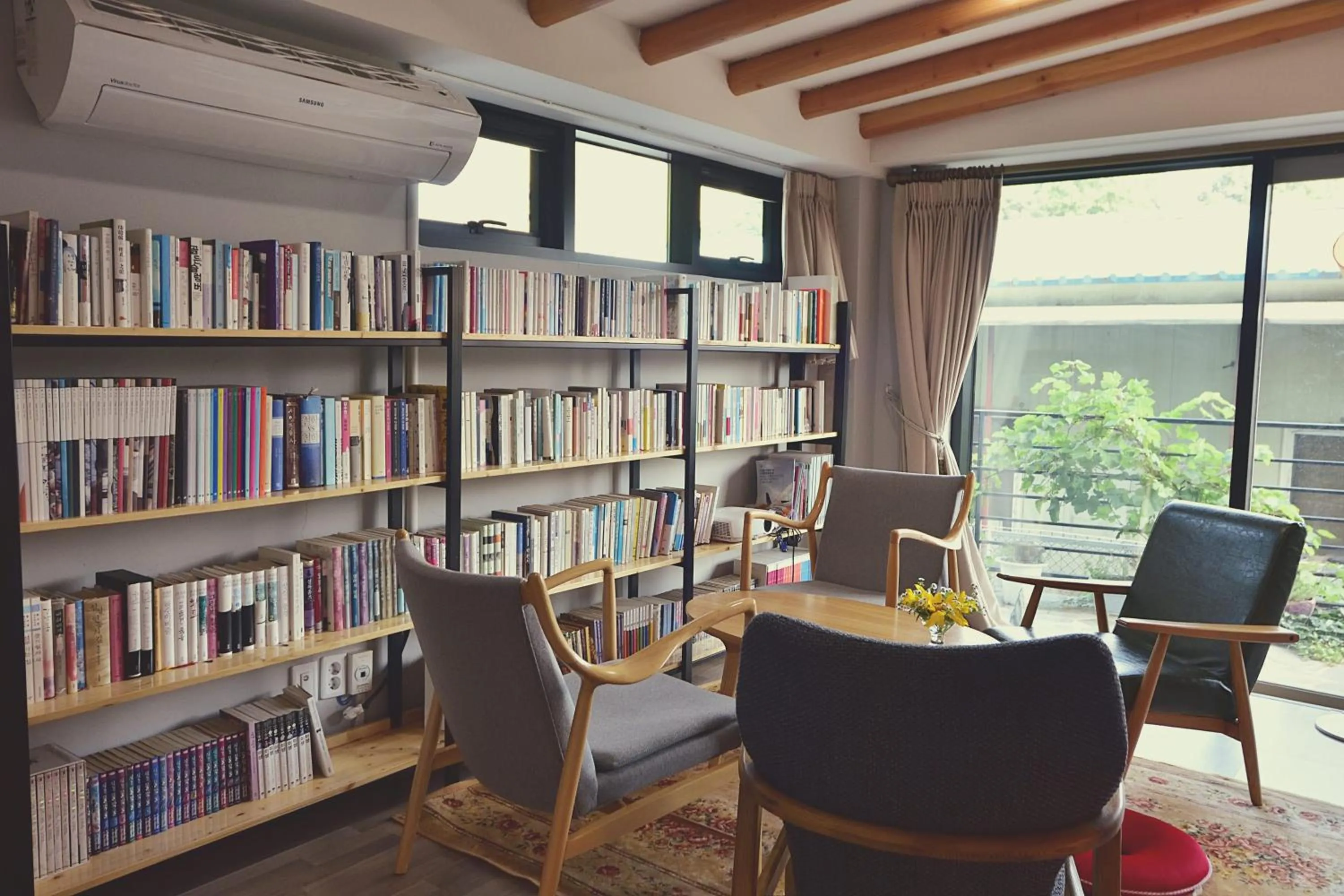 Living room in Andong Poong-gyung HOSTEL n LIBRARY
