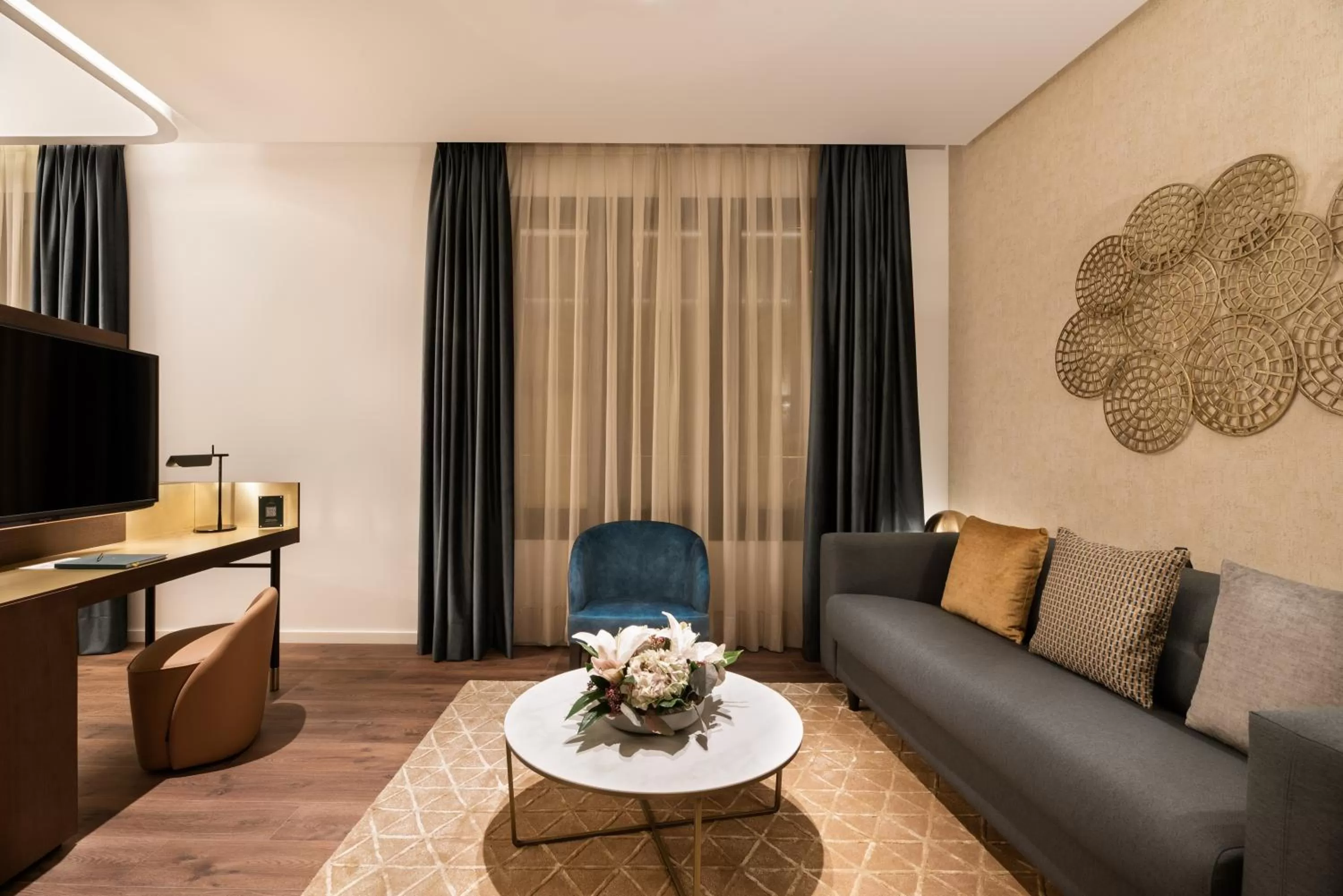 Living room in Áurea Palacio de Correos by Eurostars Hotel Company