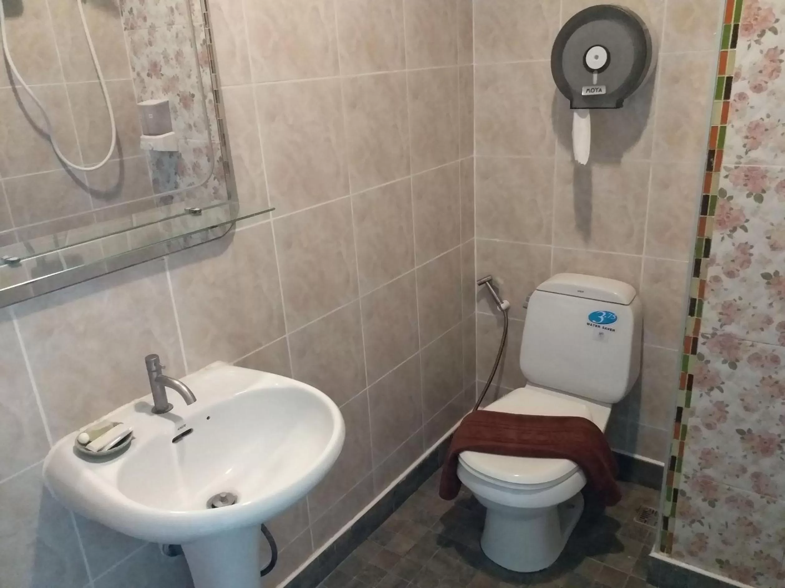 Bathroom in Platinum Place