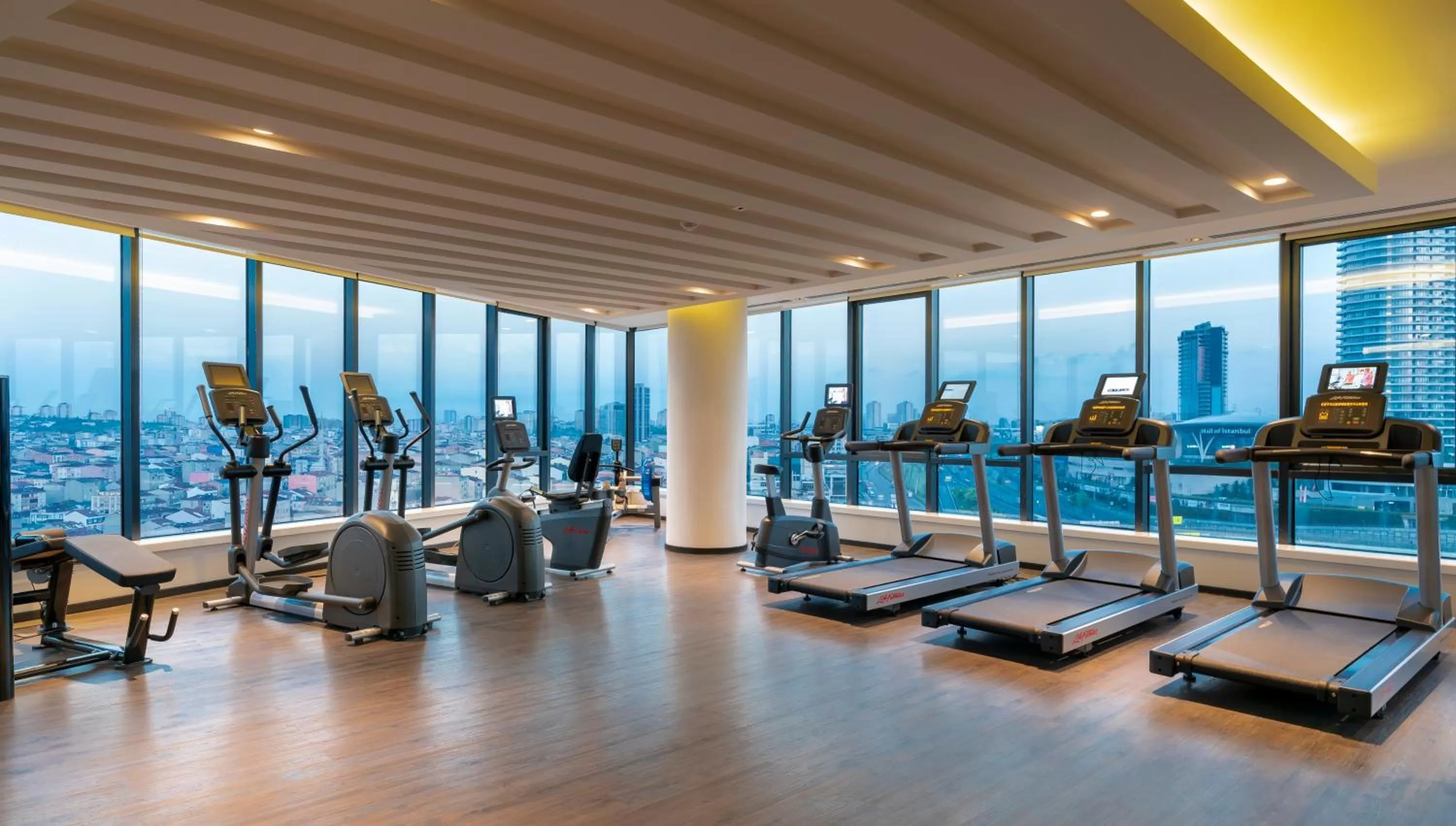 Fitness centre/facilities in WestSide Residences by Rotana