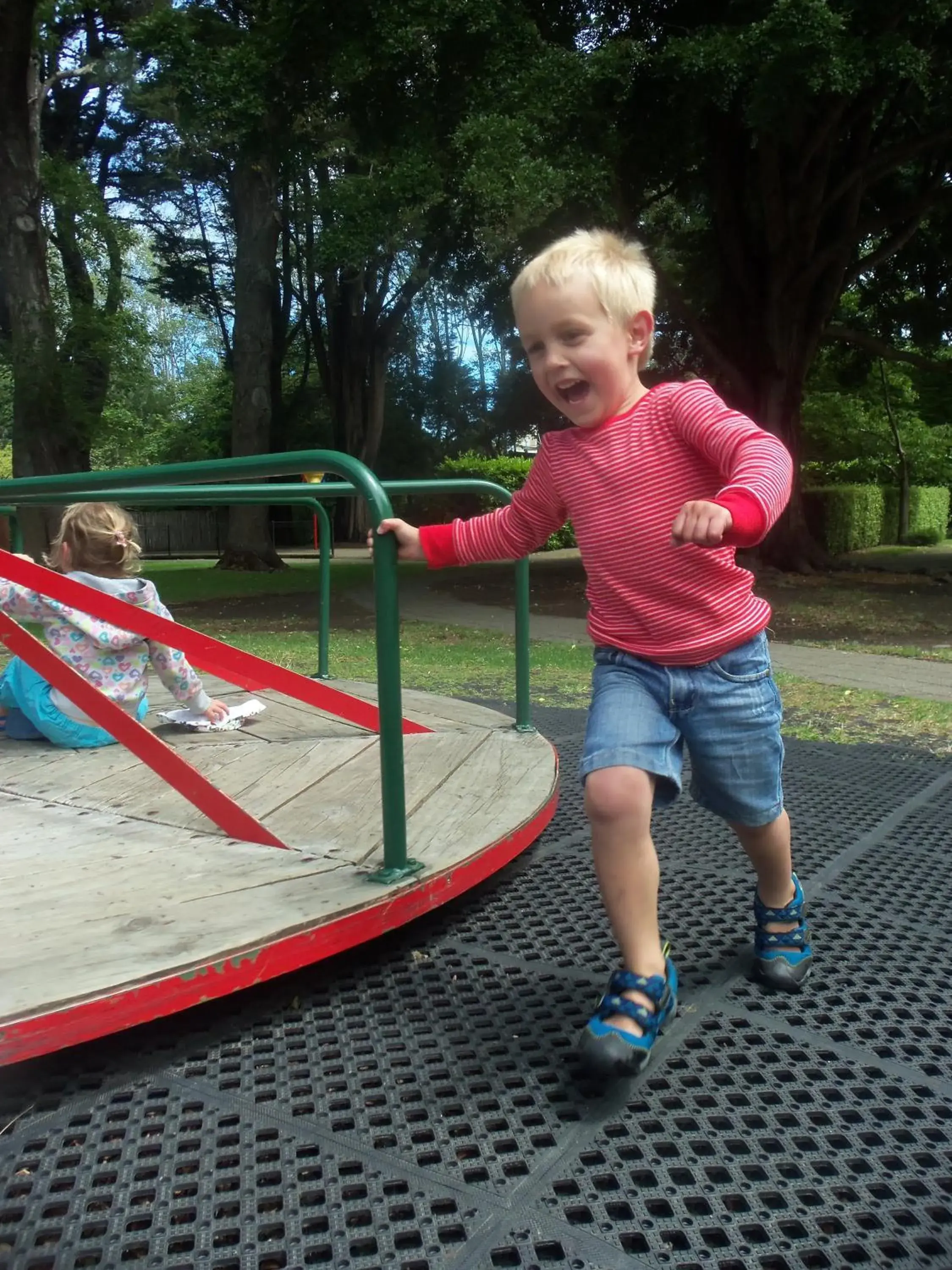 Children play ground, Children in Queens Park Motels