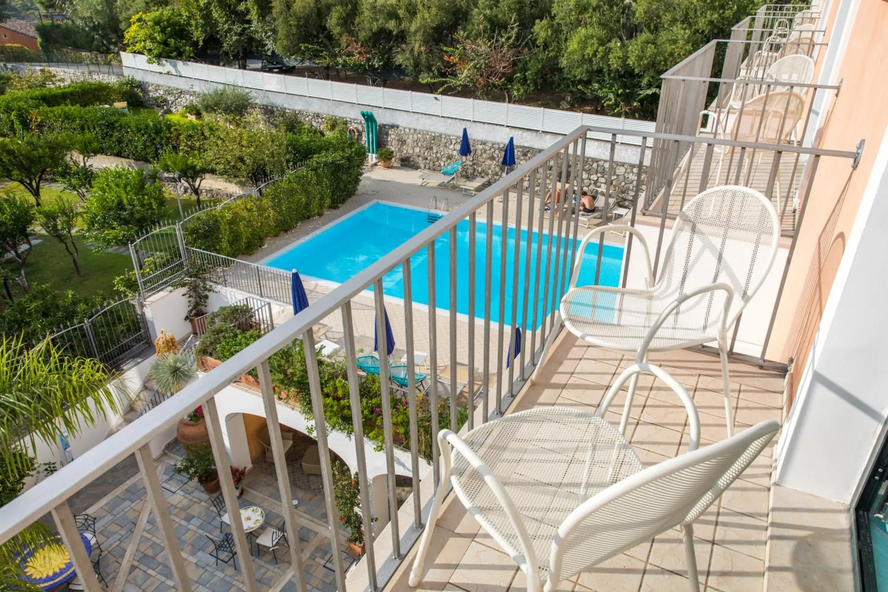 Balcony/Terrace, Pool View in Hotel Murmann