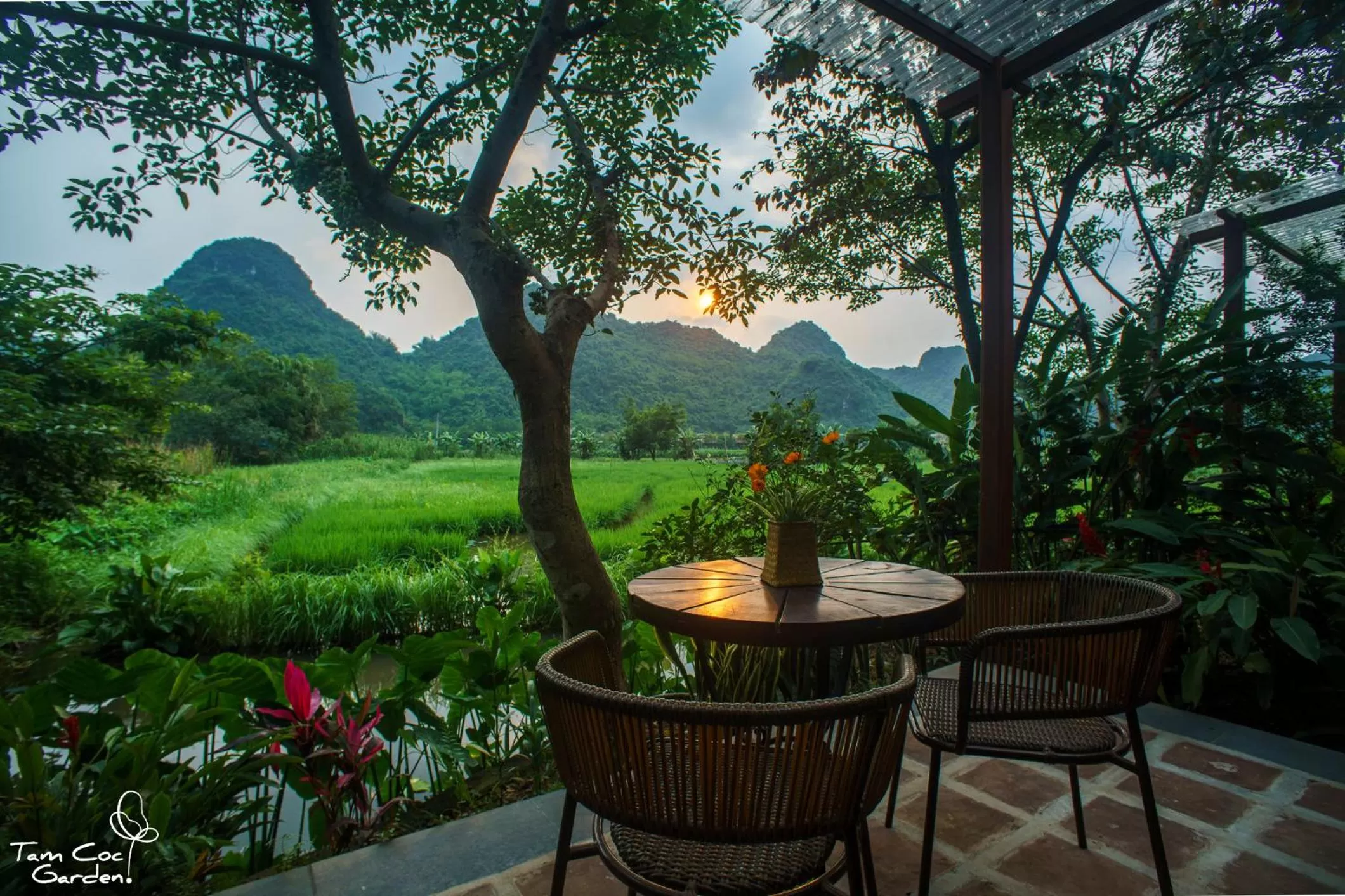 Patio in Tam Coc Garden Resort