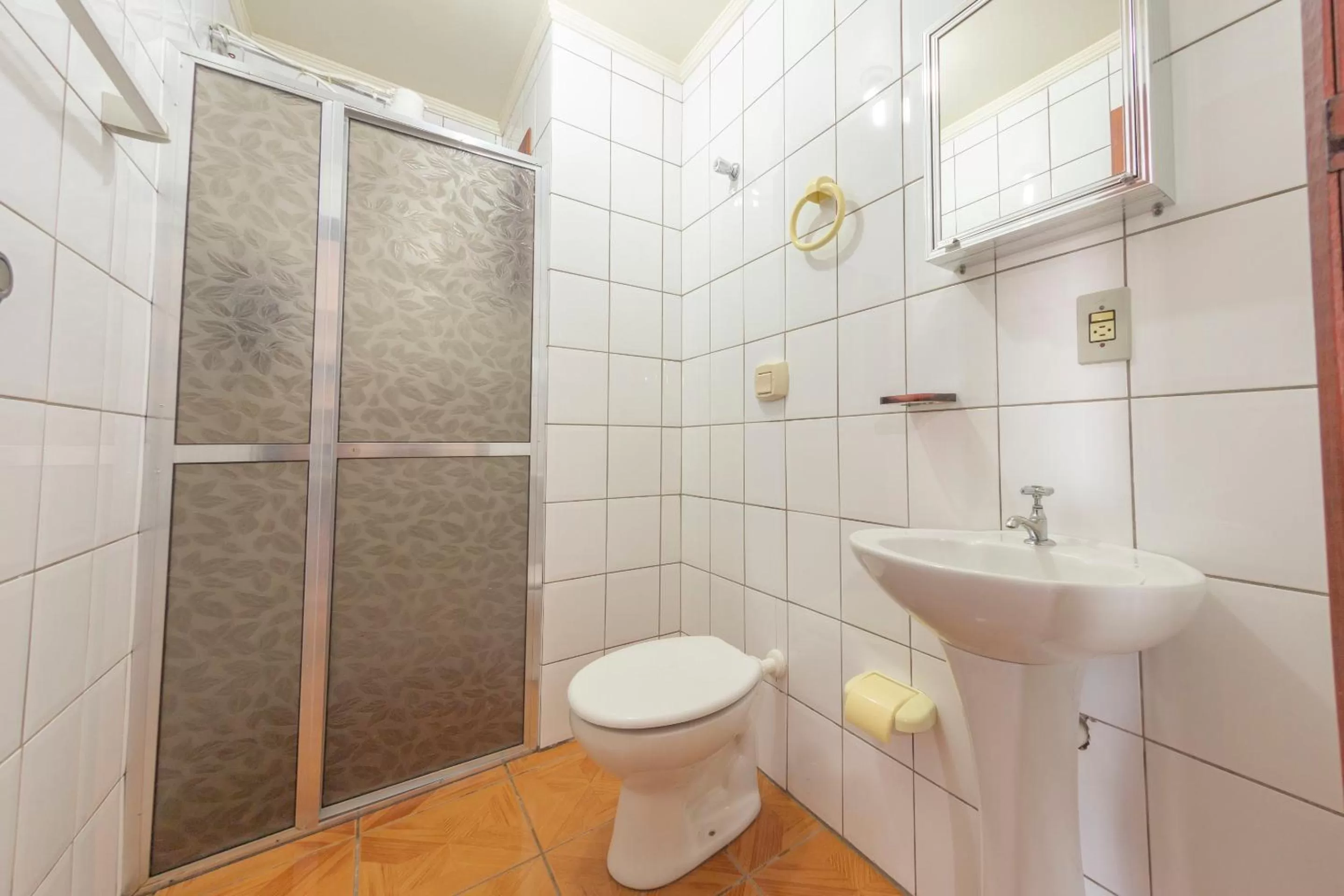 Bathroom in Pousada Japeju