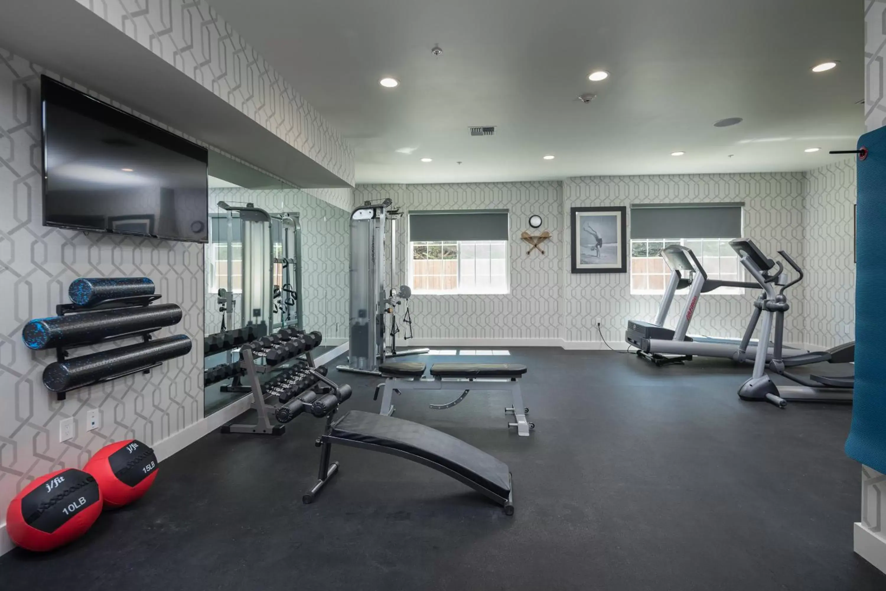Fitness centre/facilities, Fitness Center/Facilities in Aristocrat Hotel, BW Signature Collection
