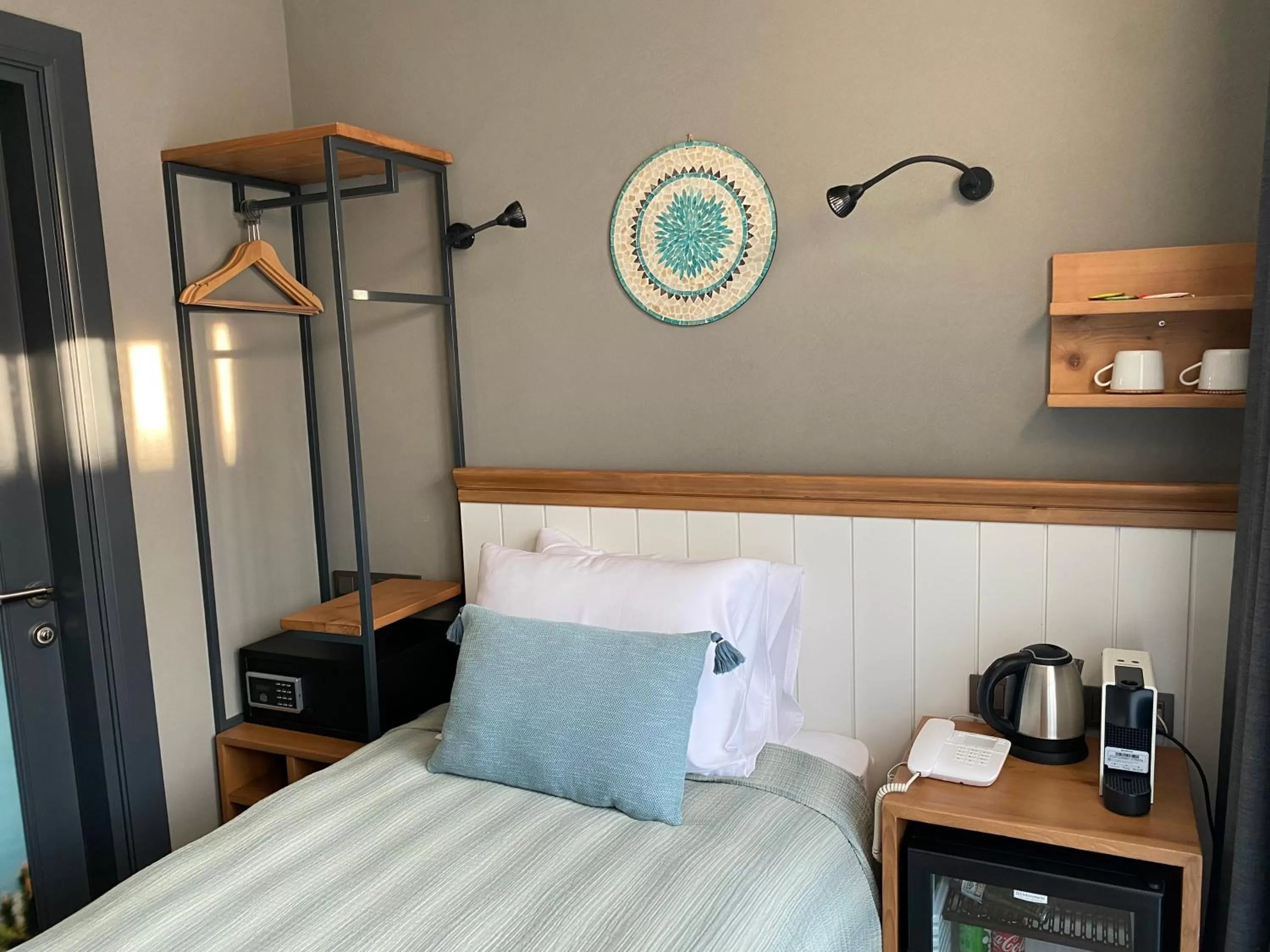 Bed in Istanbul Old City Colorful Houses Balat PETRION Hotel