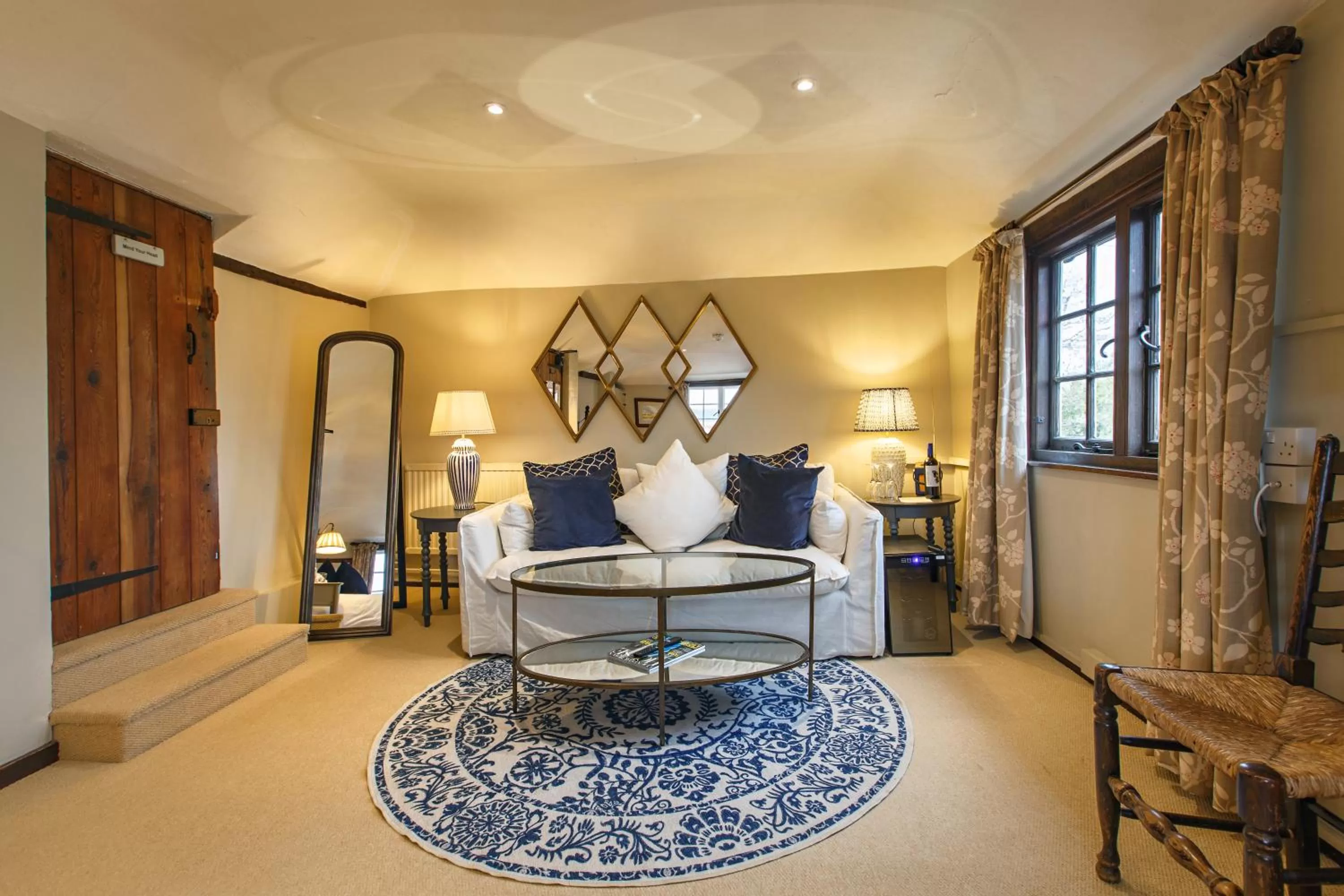 Bedroom, Seating Area in Cley Windmill