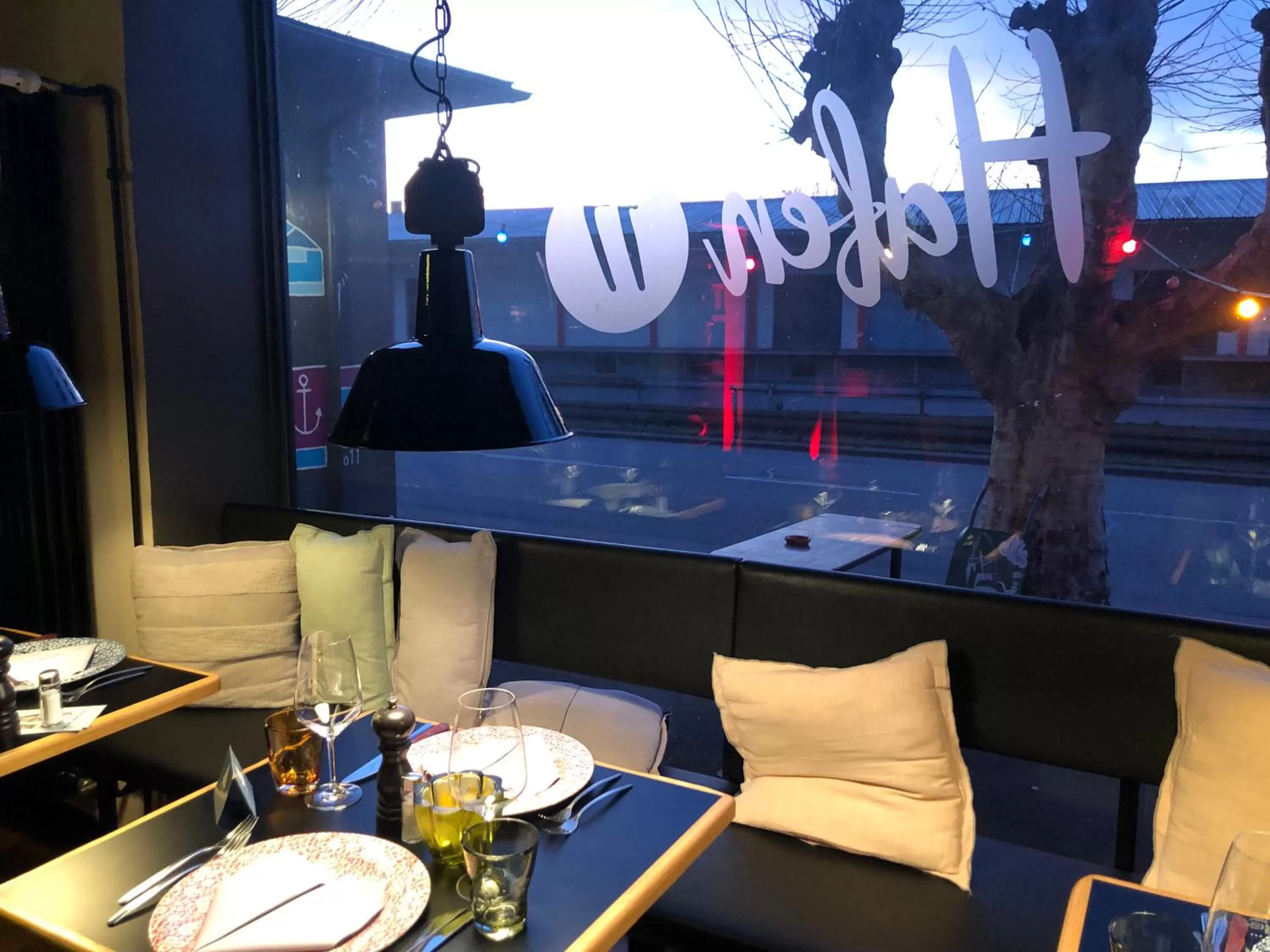 Hafen 17 Hotel Küche Bar