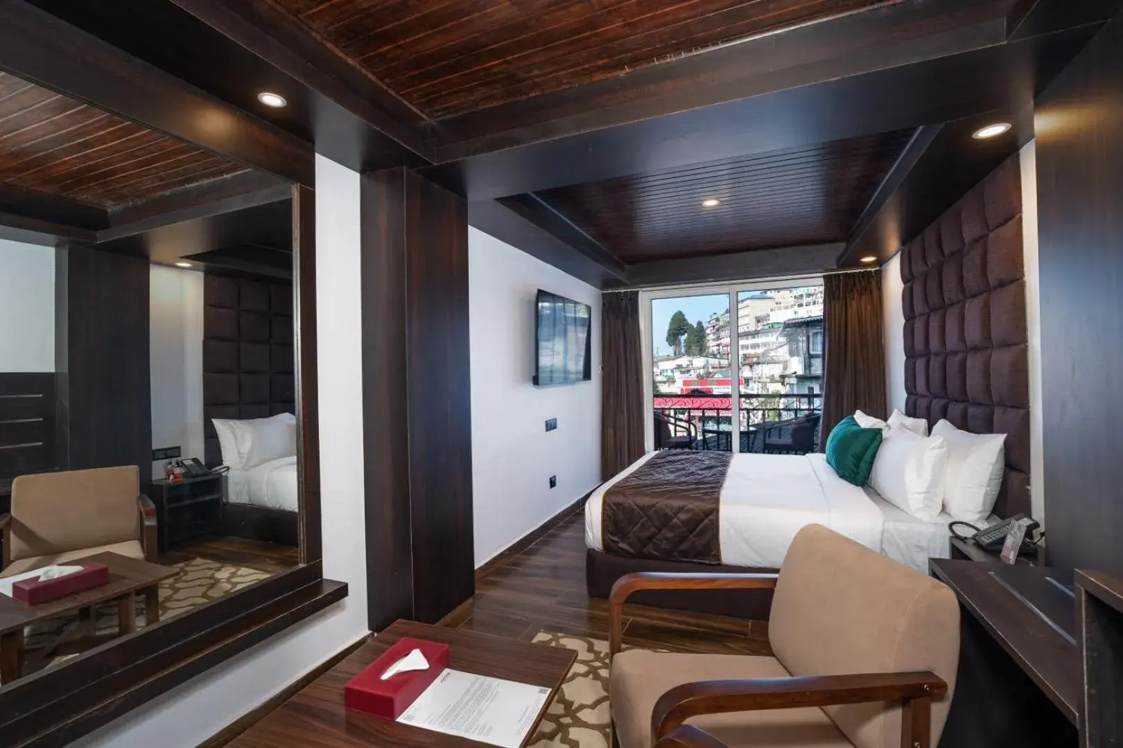 Bedroom, Seating Area in The West Gate Posada By Summit