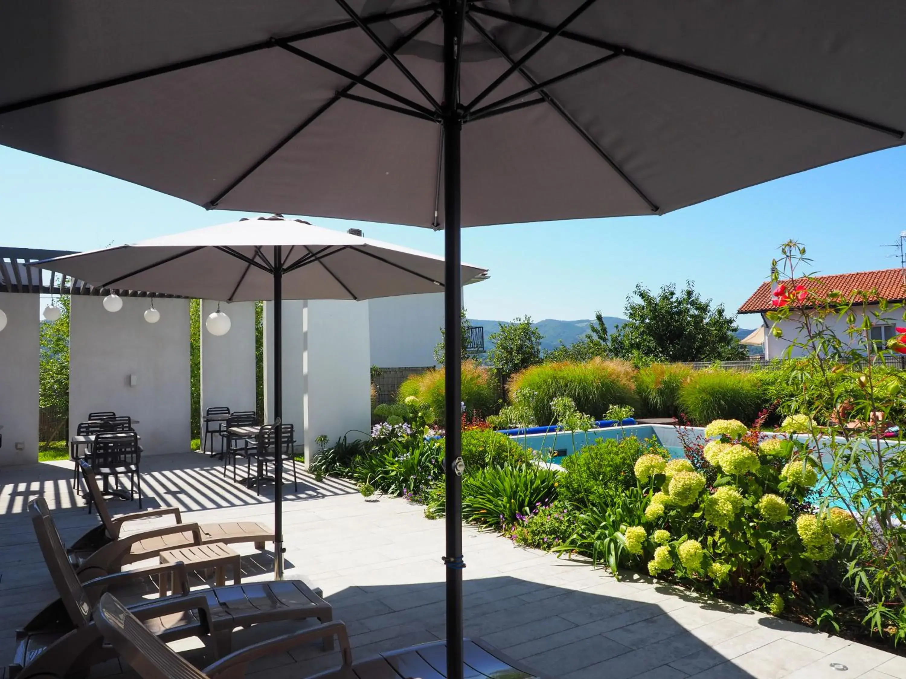 Patio in Hotel Restaurant Santiago