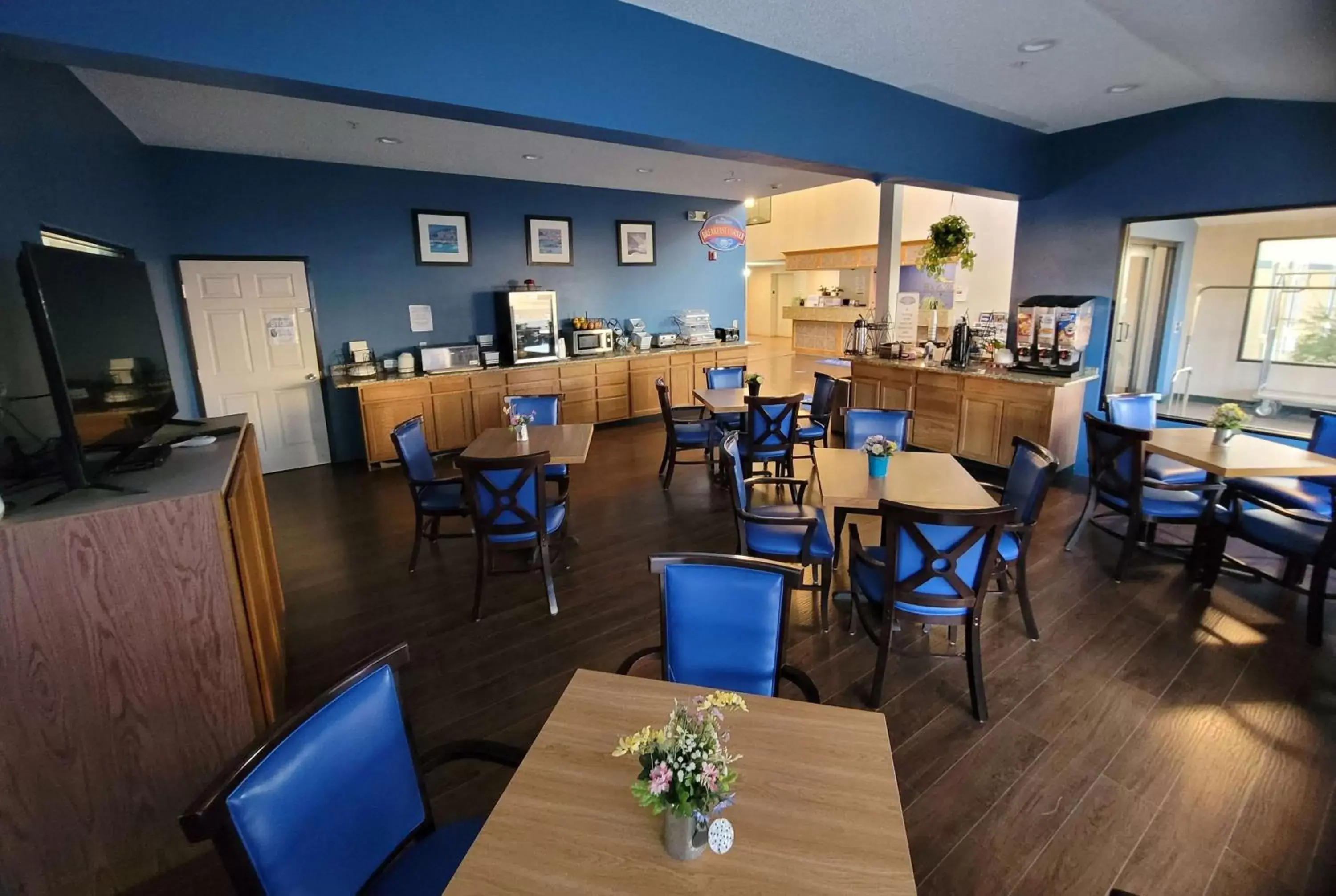 Restaurant/places to eat in Baymont by Wyndham Limon Restaurant/places to eat in Baymont by Wyndham Limon