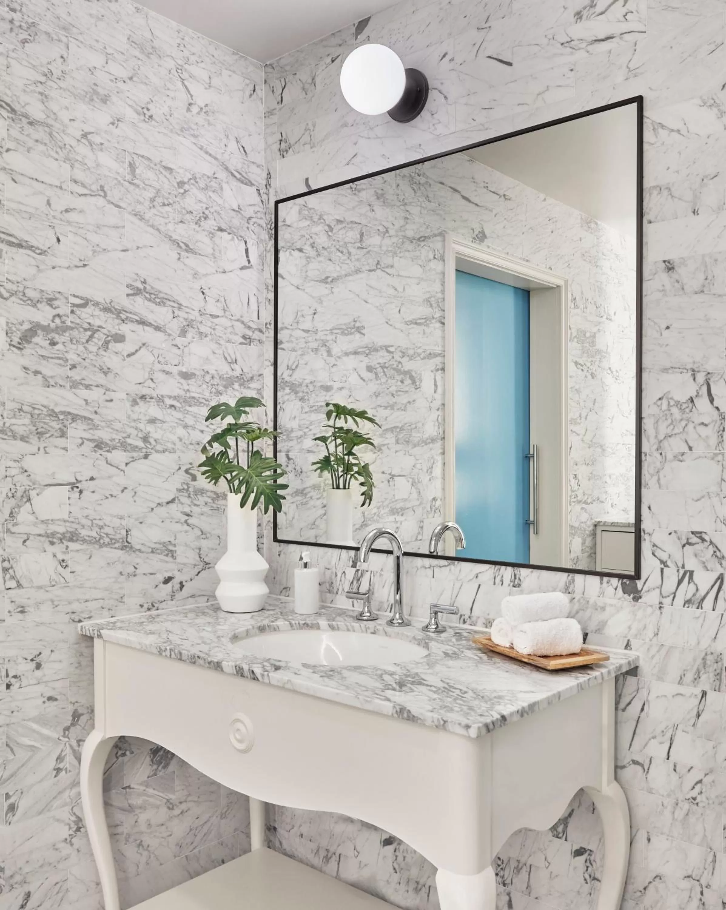 Bathroom in Viceroy Santa Monica