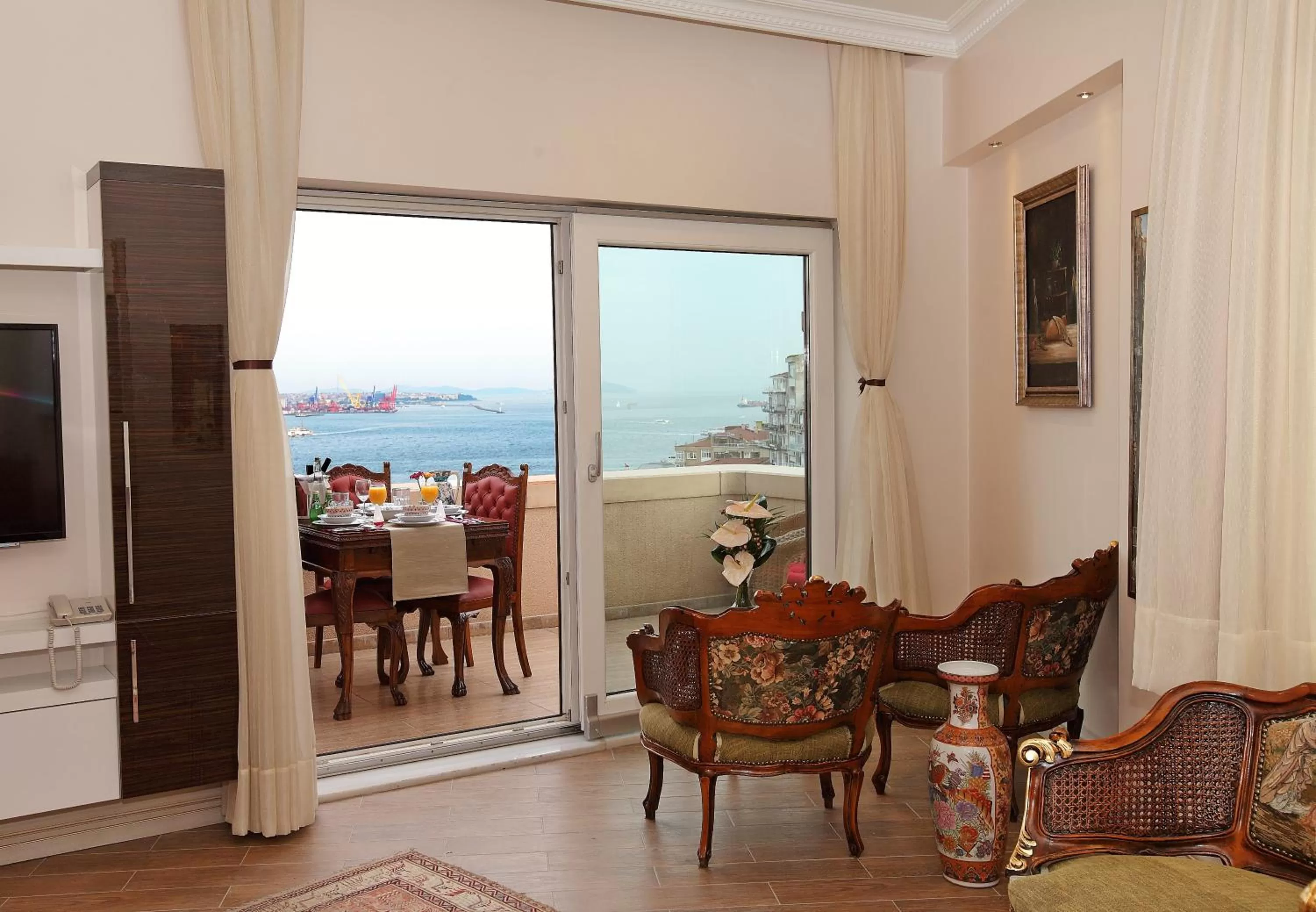 Balcony/Terrace in Lir Residence Suites LONG STAY