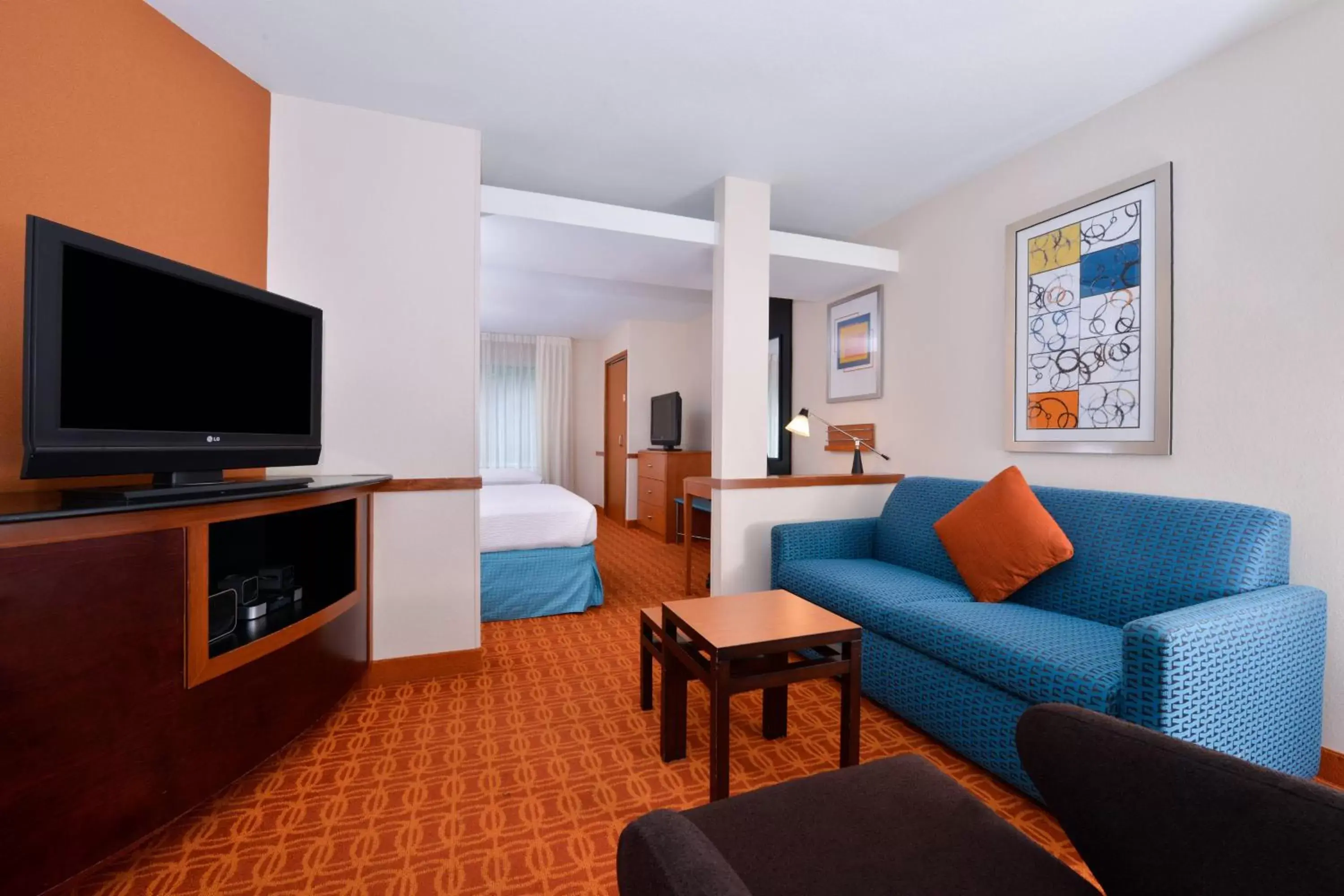 Living room, Seating Area in Fairfield Inn and Suites by Marriott Asheboro