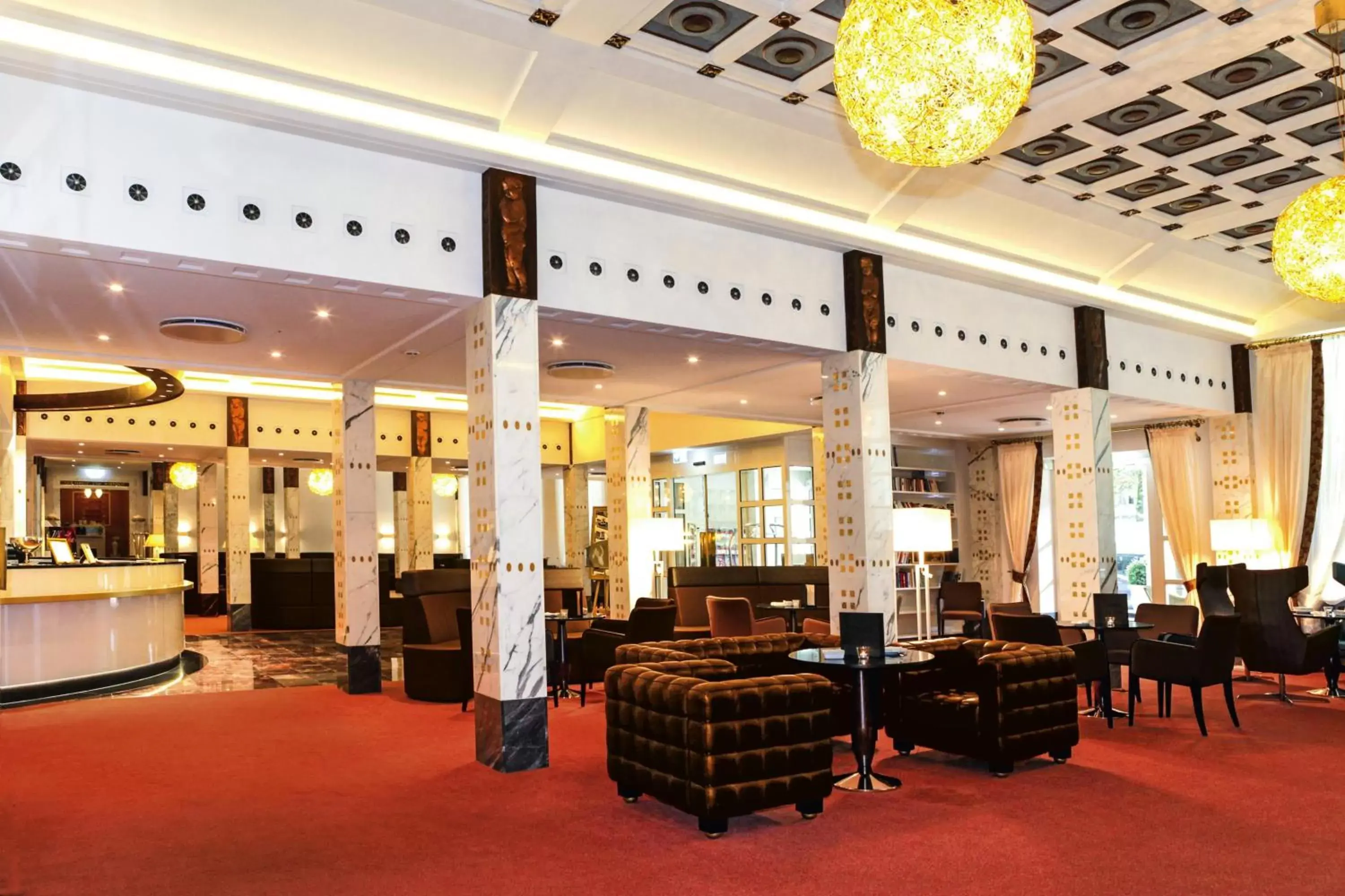 Lobby or reception, Restaurant/Places to Eat in Steigenberger Hotel & Spa Bad Pyrmont