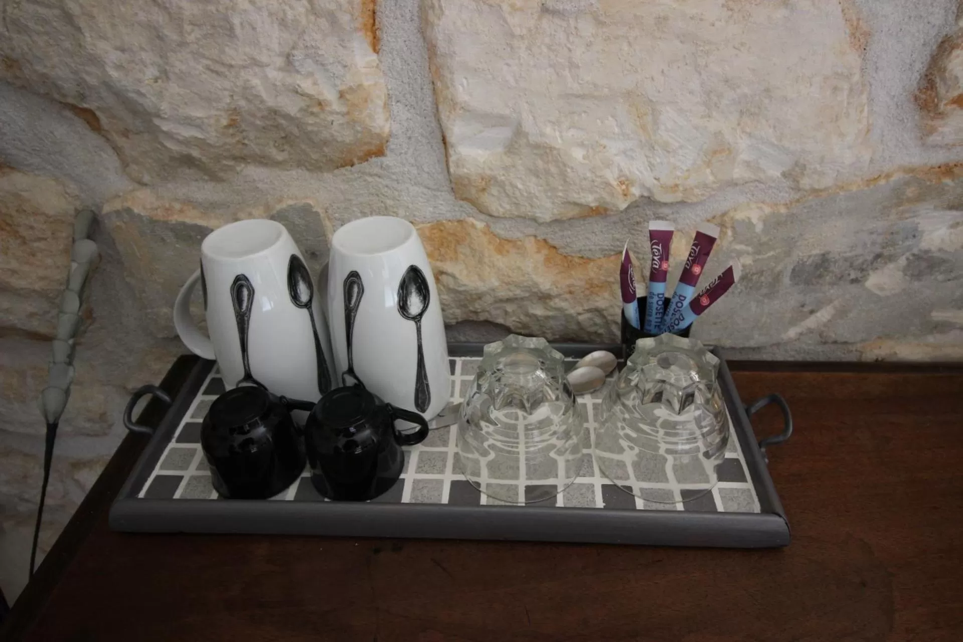 Coffee/tea facilities in Saint James House