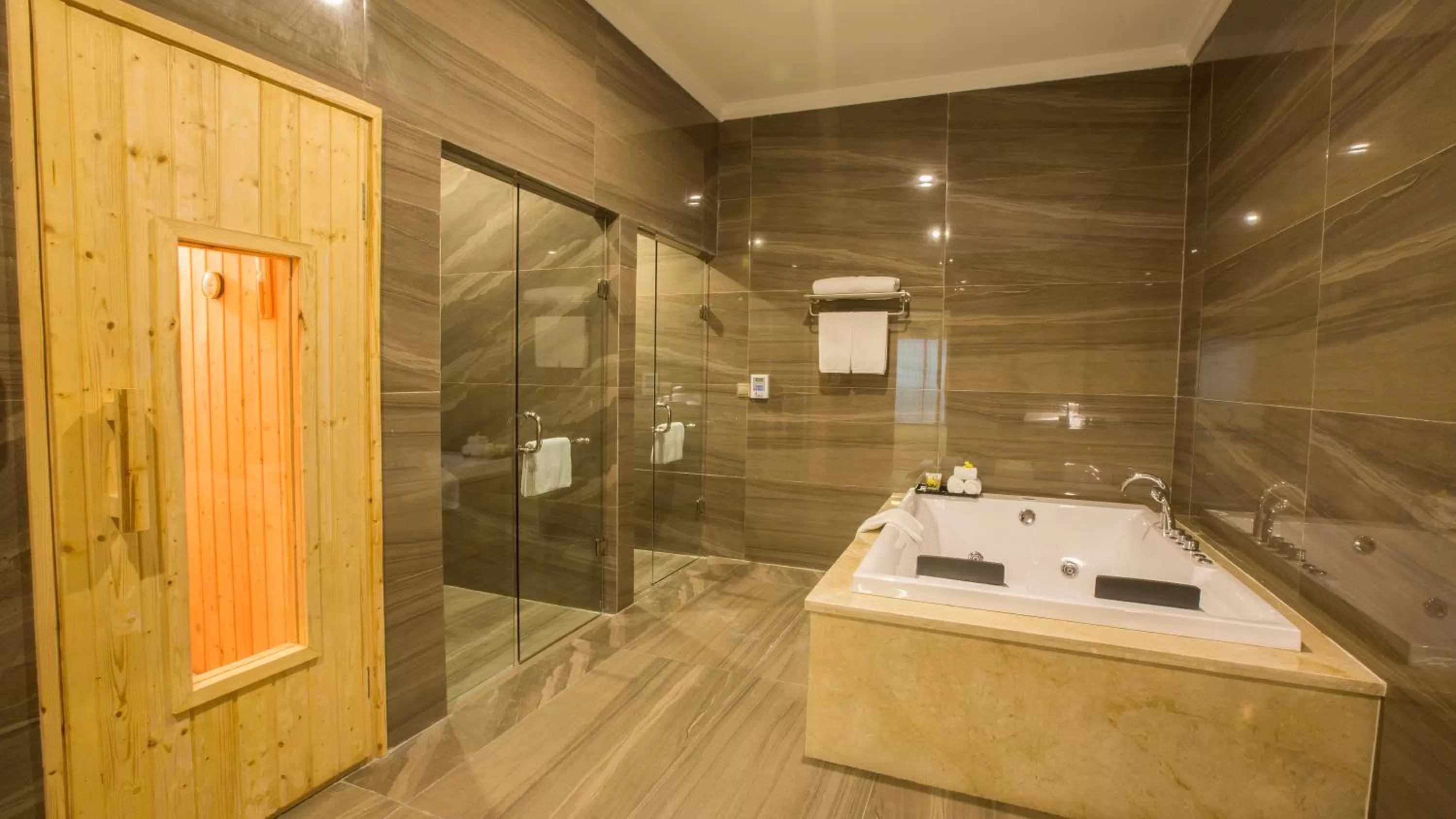 Bathroom in Muong Thanh Luxury Phu Tho