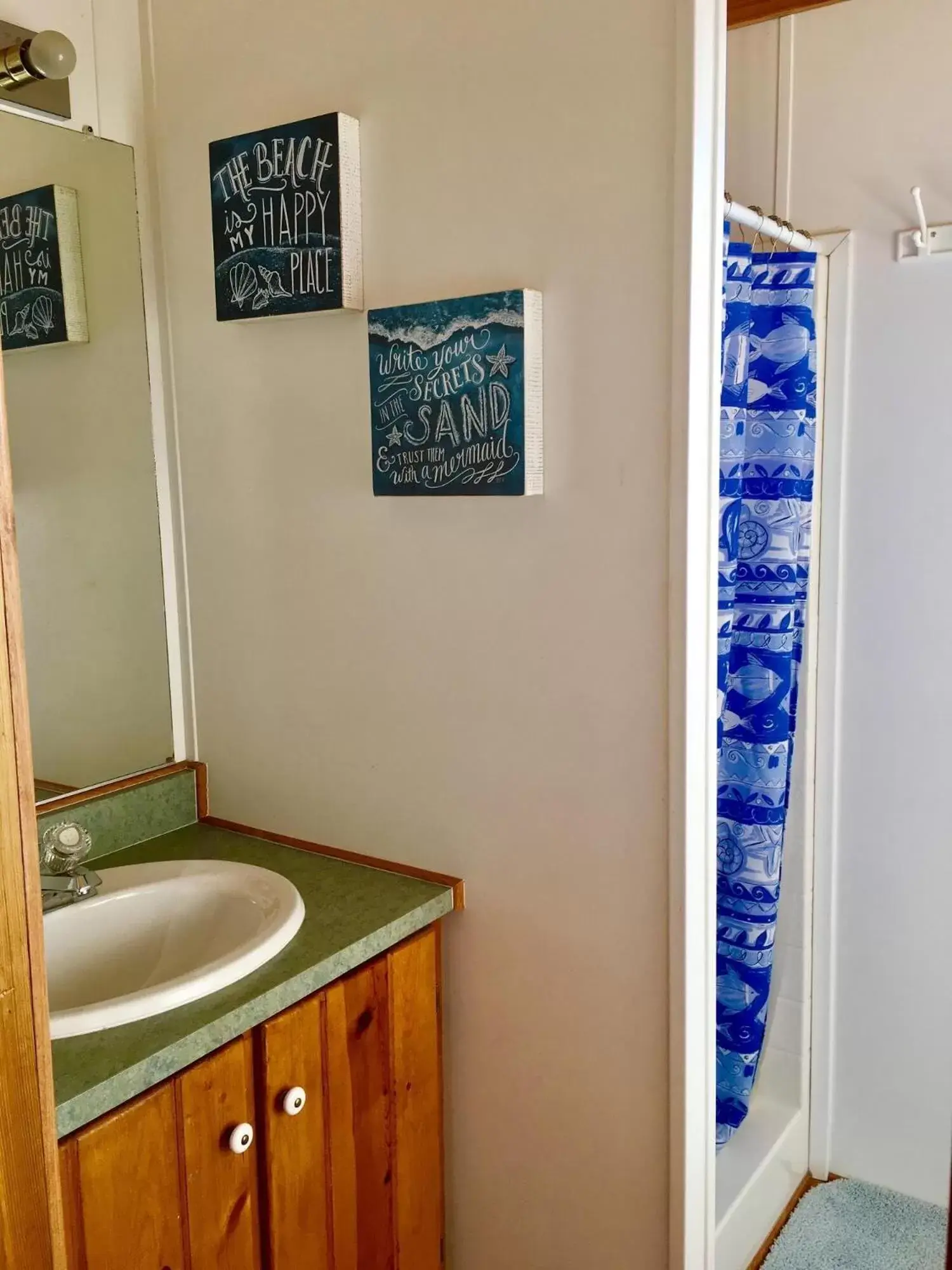 Bathroom in Driftwood Inn