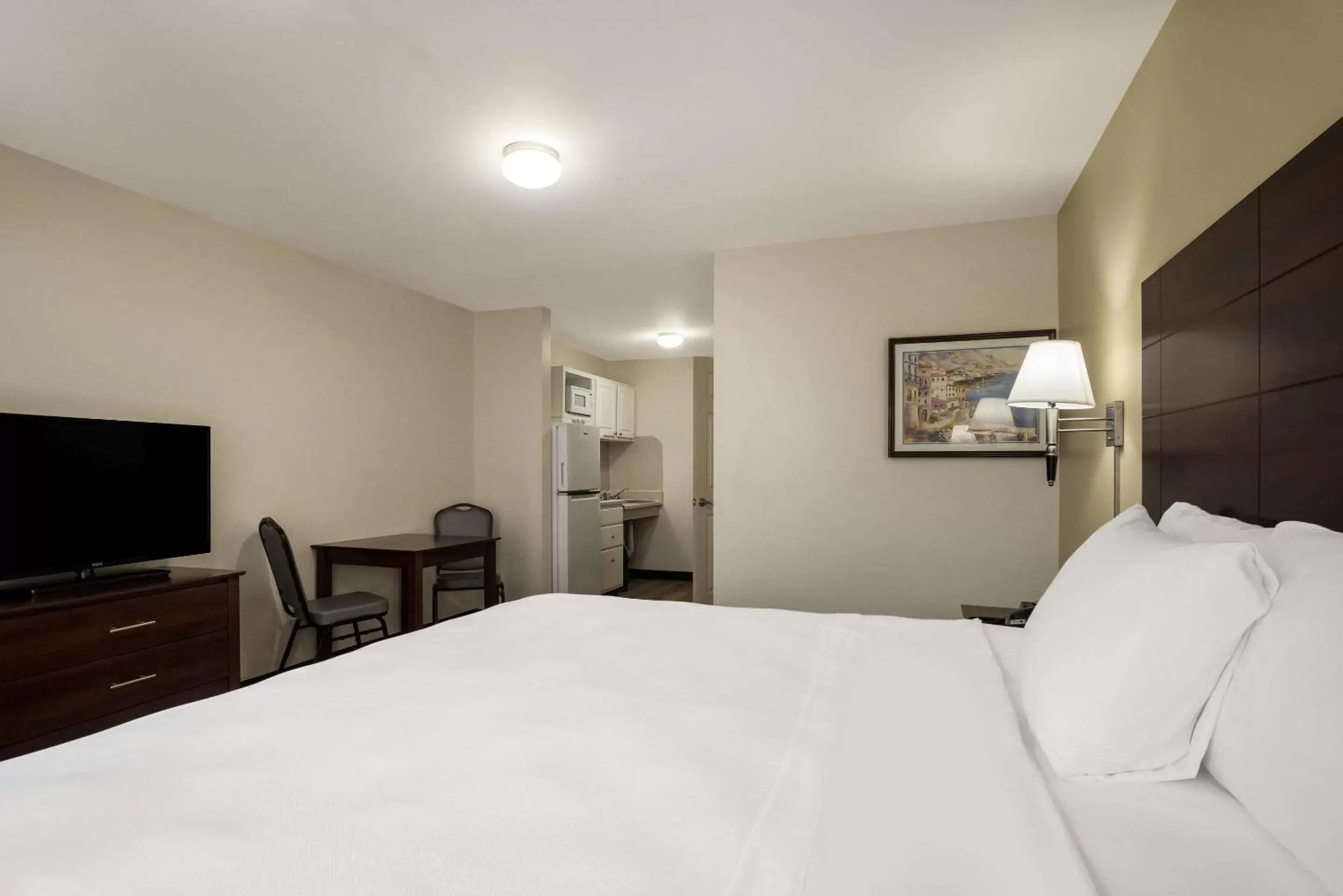 Bedroom, Bed in Suburban Extended Stay Hotel Denver Central-Arvada