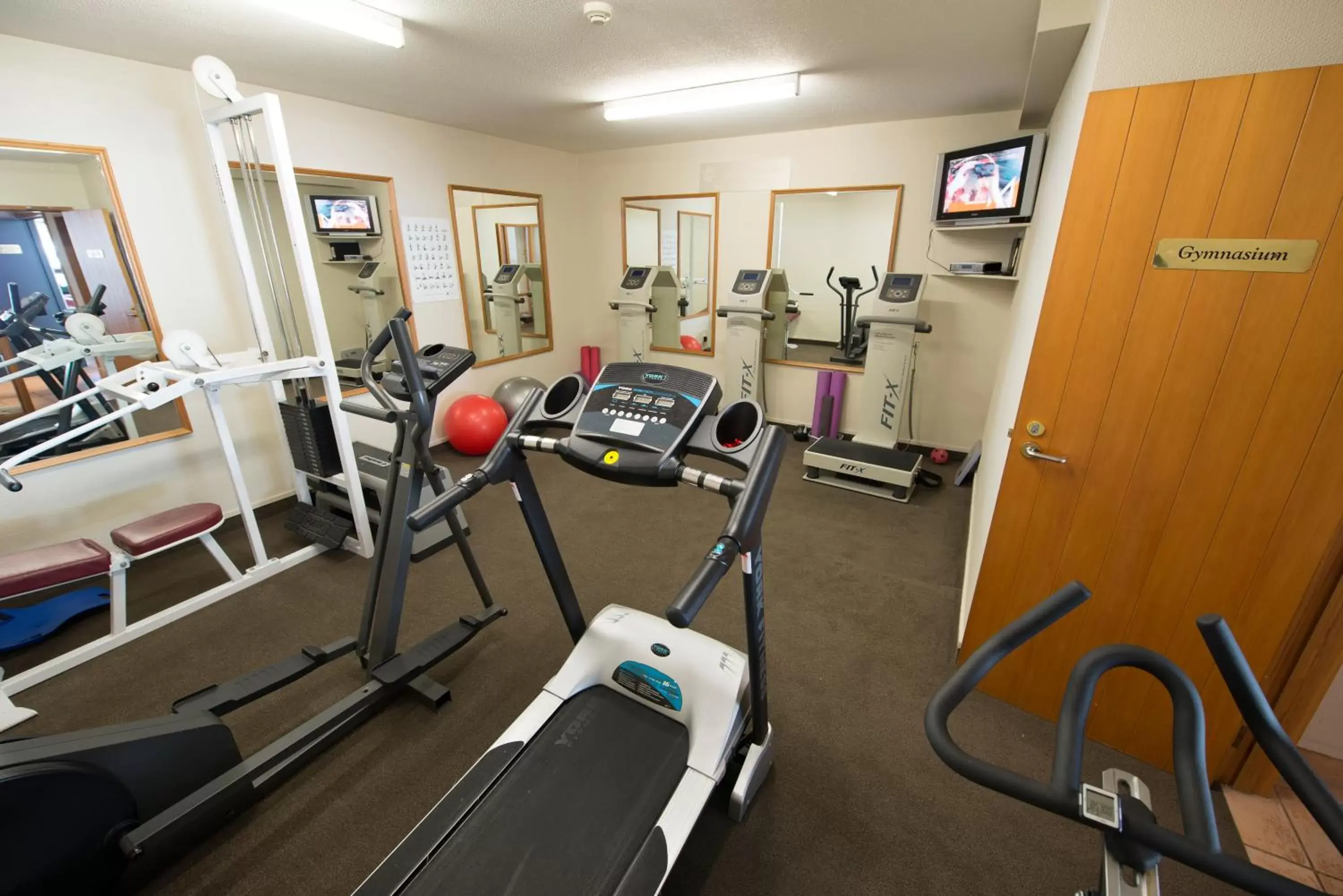 Fitness centre/facilities in Hurley's of Queenstown Fitness centre/facilities in Hurley's of Queenstown