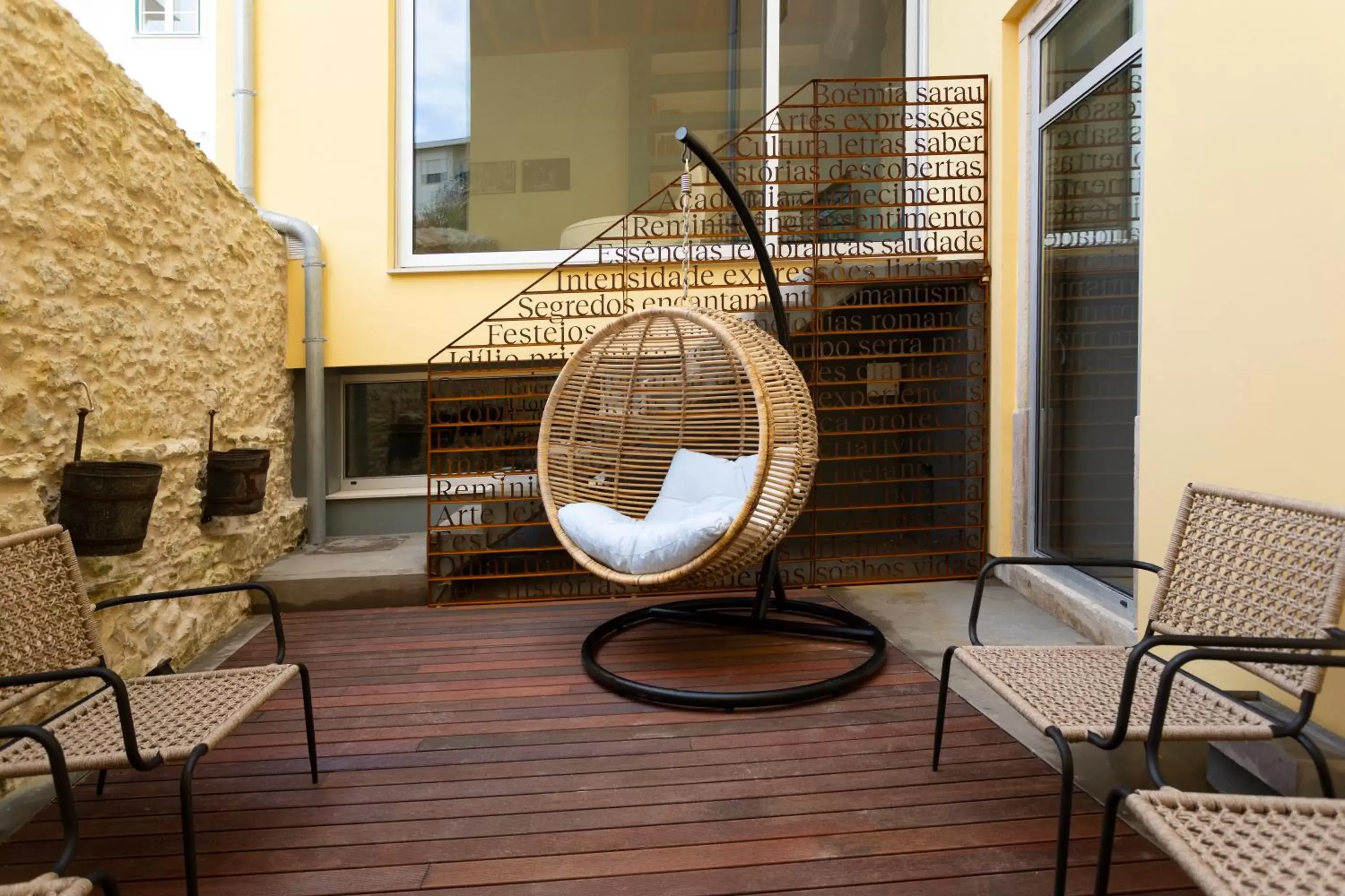 Balcony/Terrace, Seating Area in Bacharéis Charming House